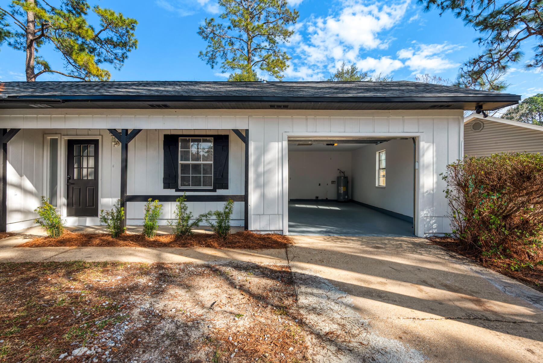 PINE MEADOWS - Residential