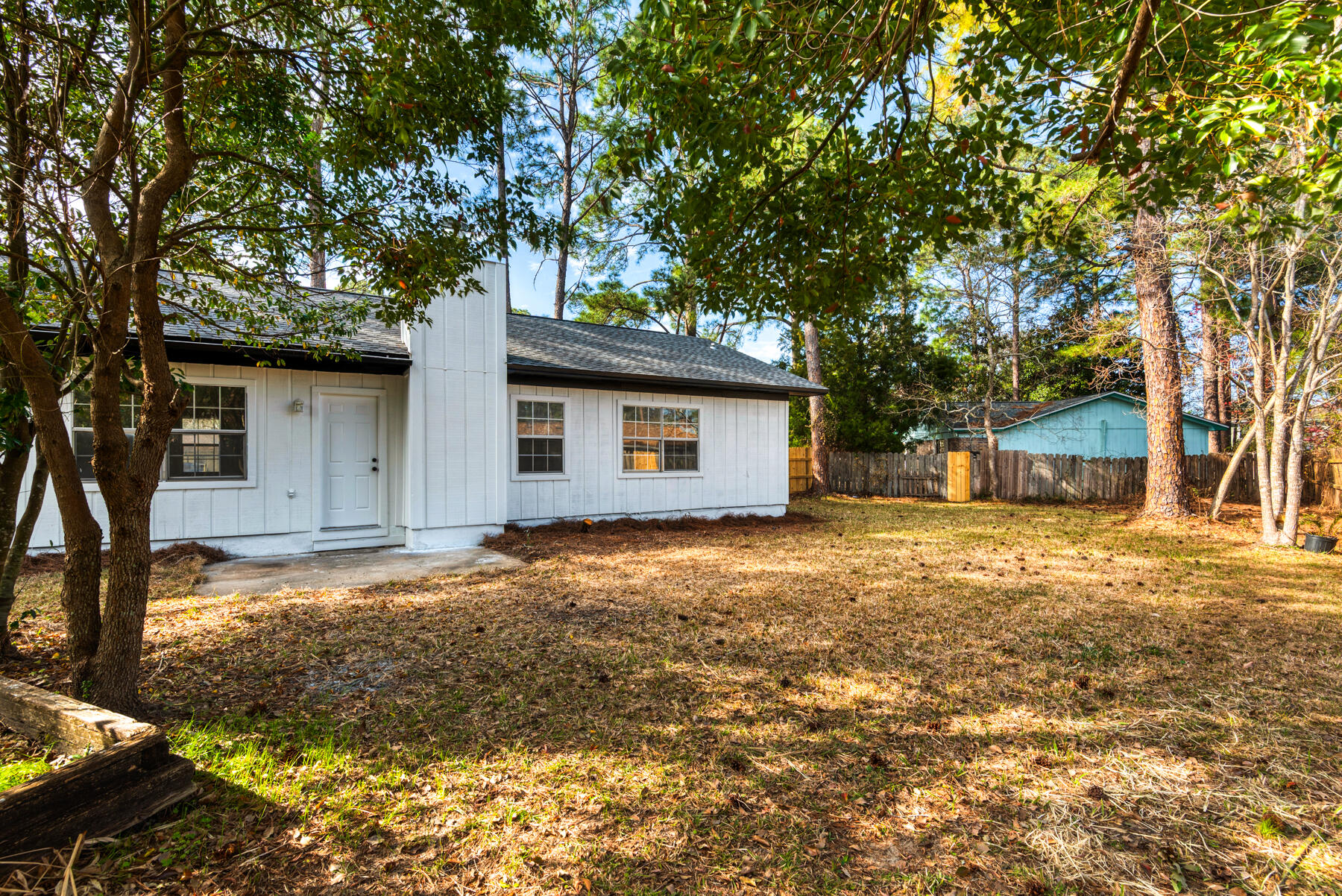 PINE MEADOWS - Residential