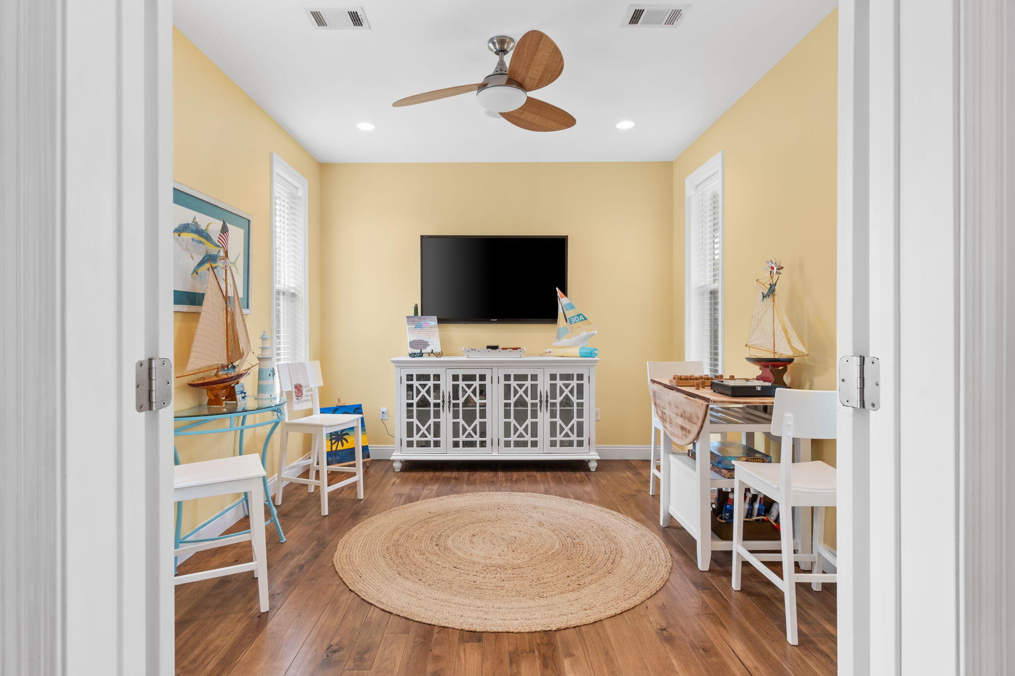 CASSINE VILLAGE - Residential