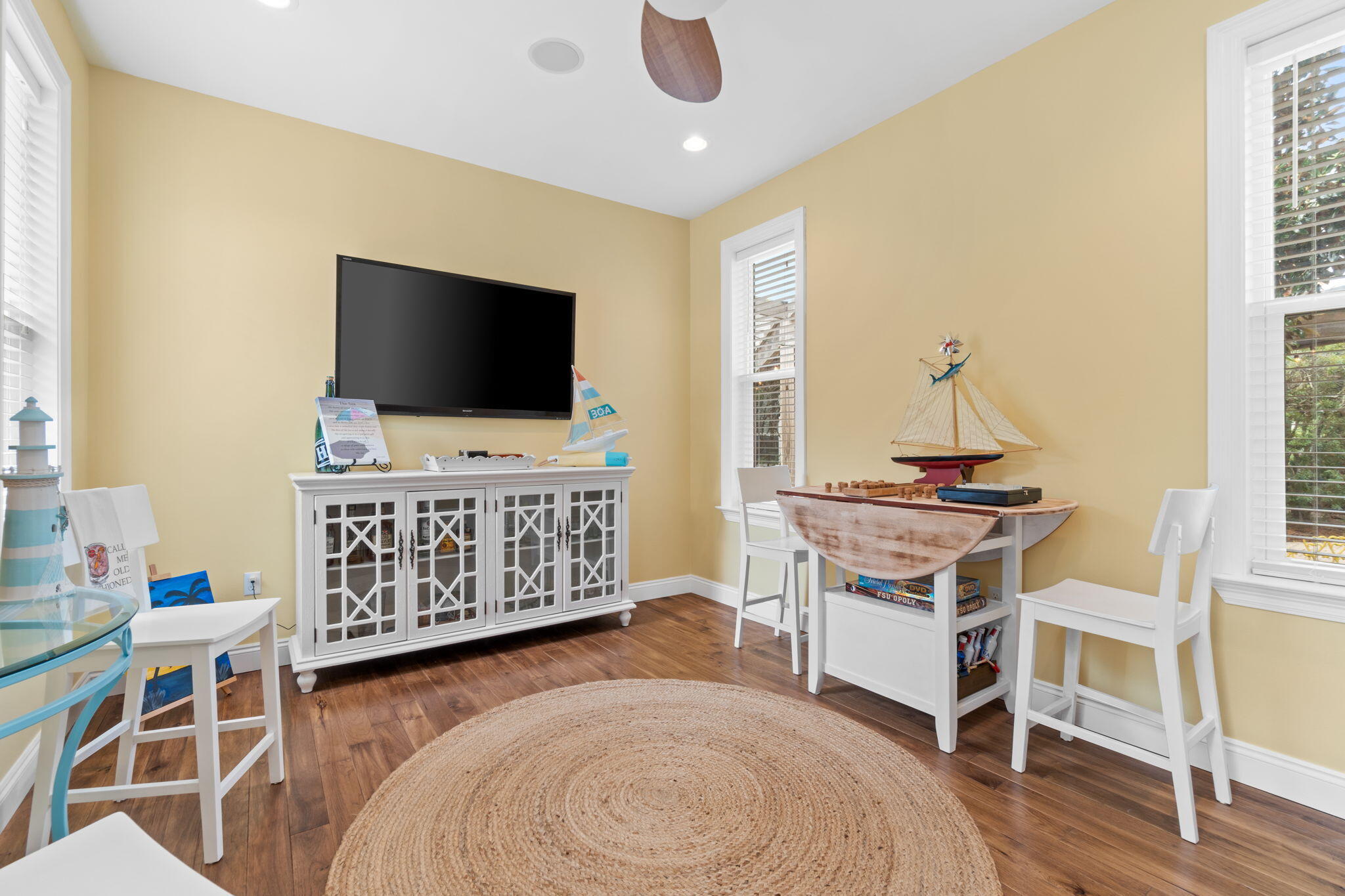 CASSINE VILLAGE - Residential