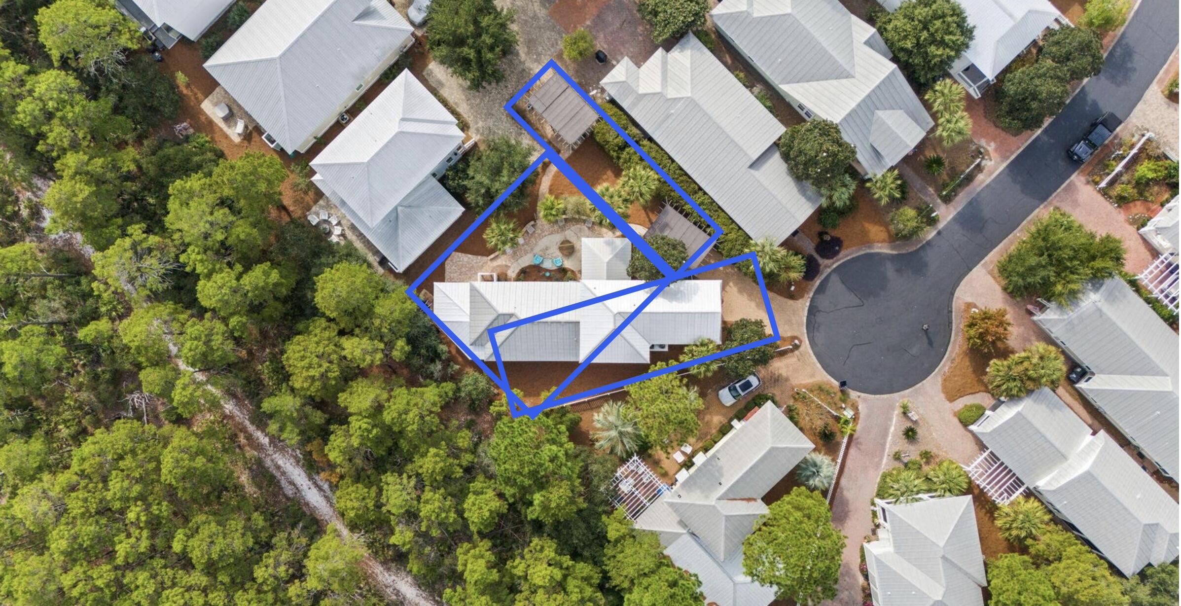 CASSINE VILLAGE - Residential