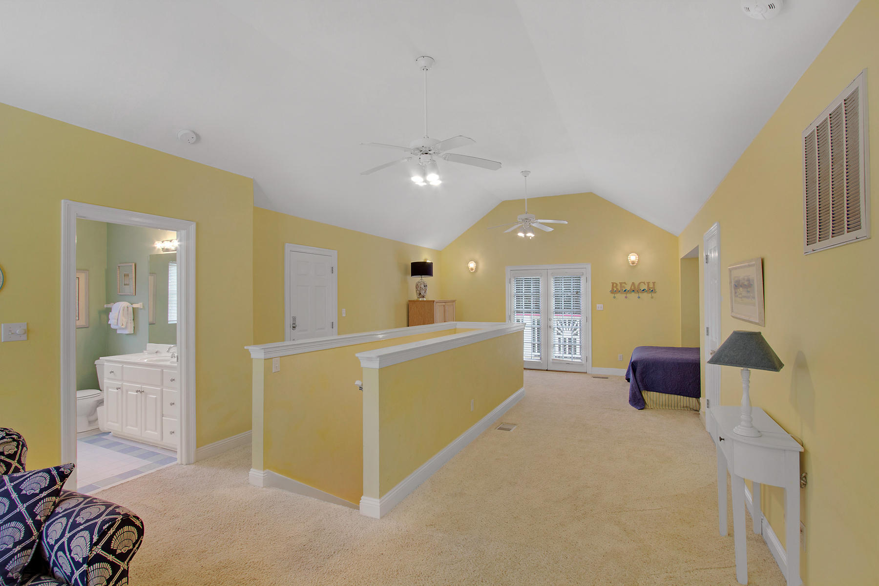 SUNRISE BEACH - Residential