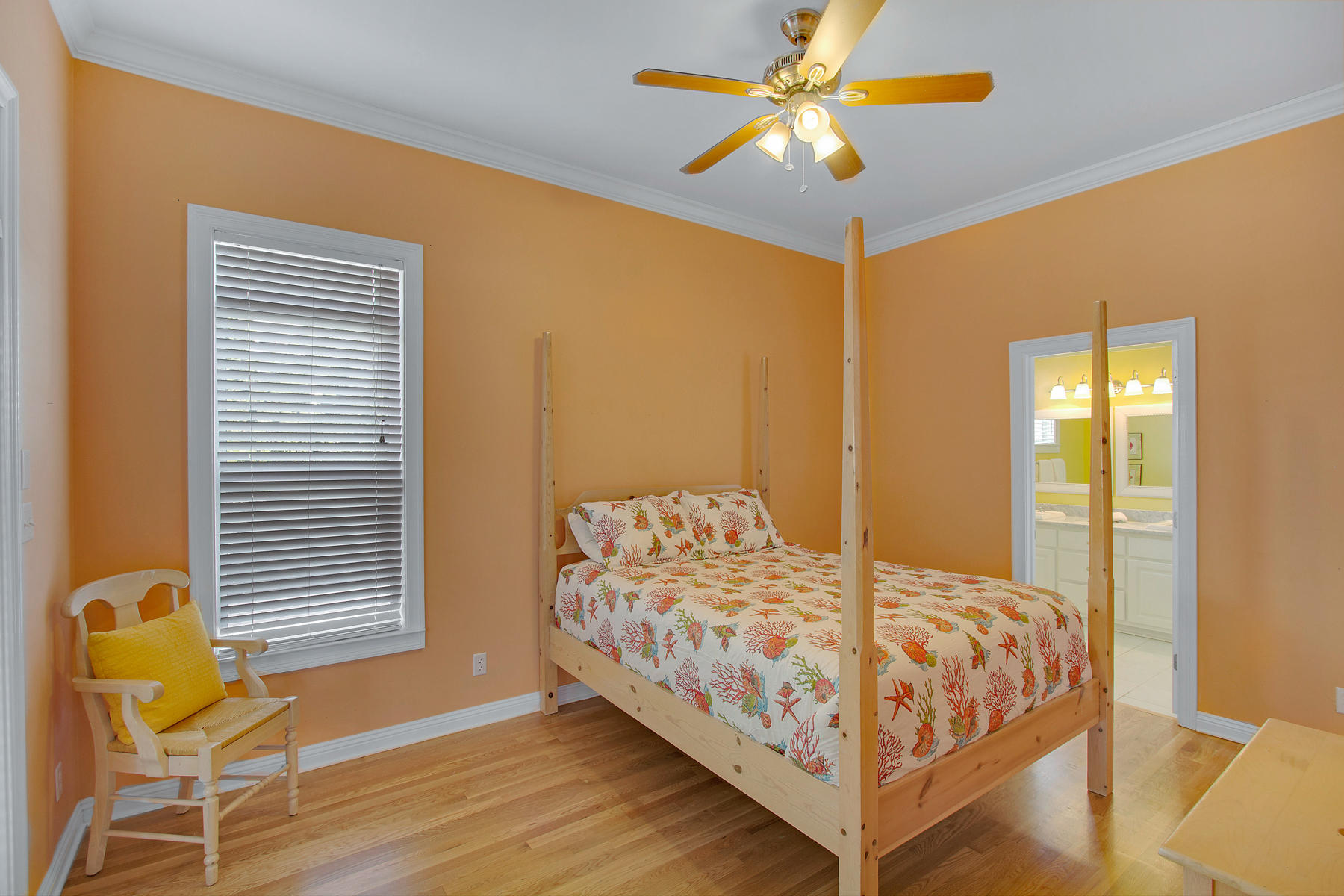 SUNRISE BEACH - Residential