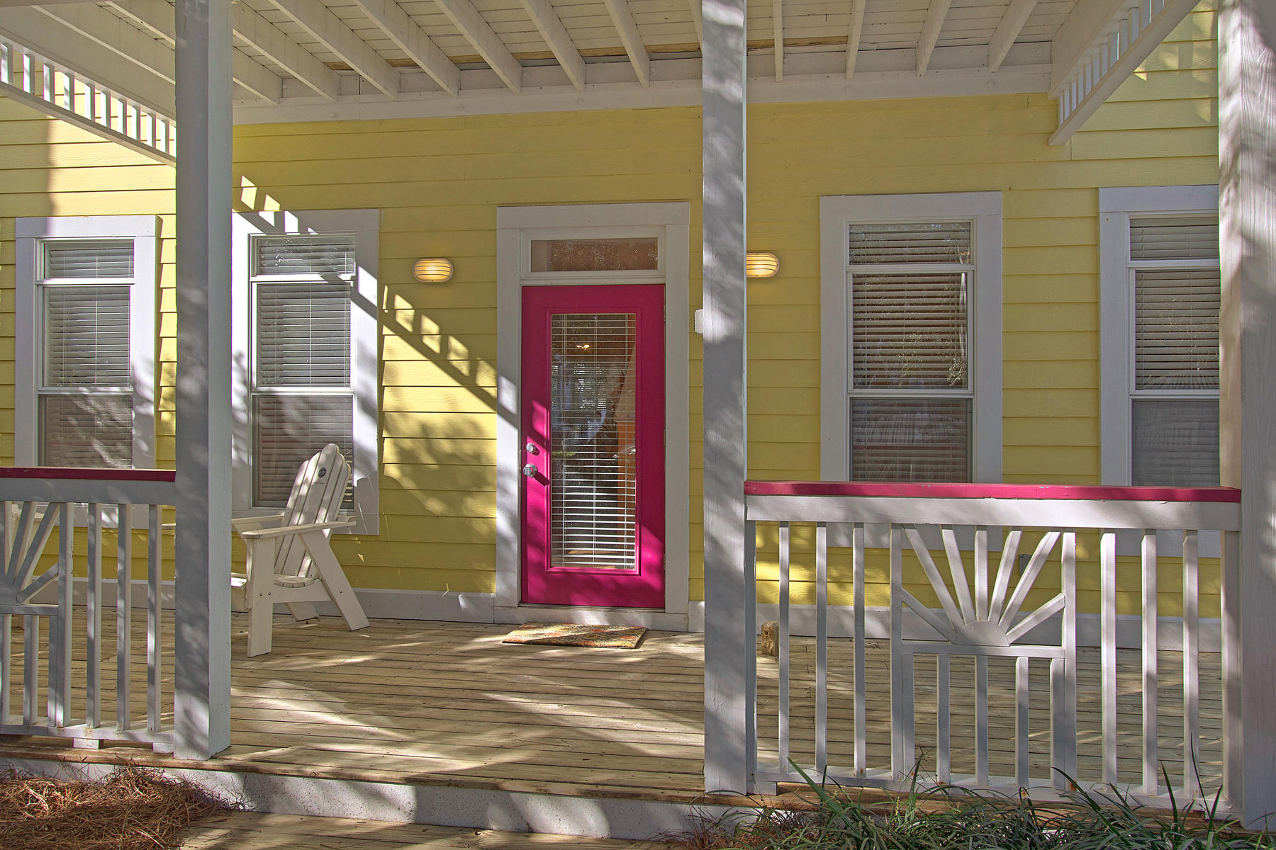 SUNRISE BEACH - Residential