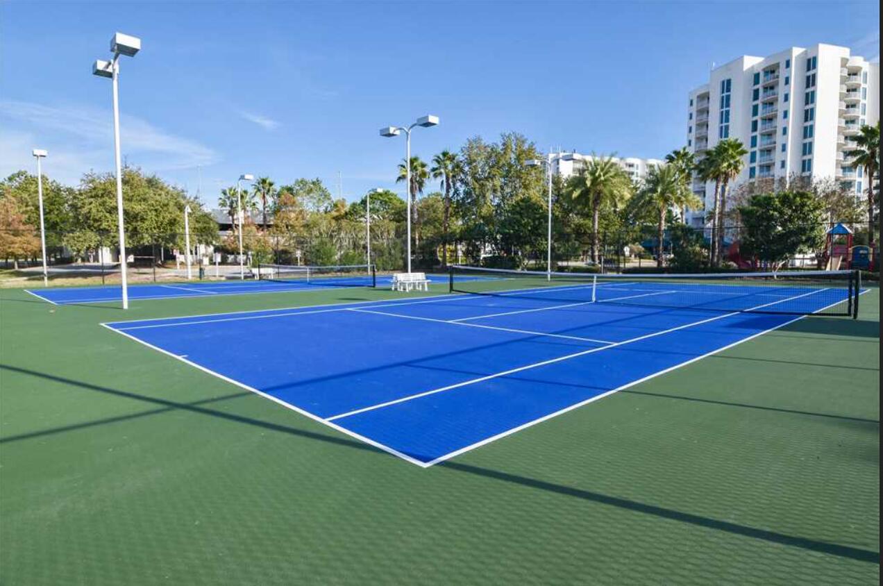 THE PALMS OF DESTIN - Residential