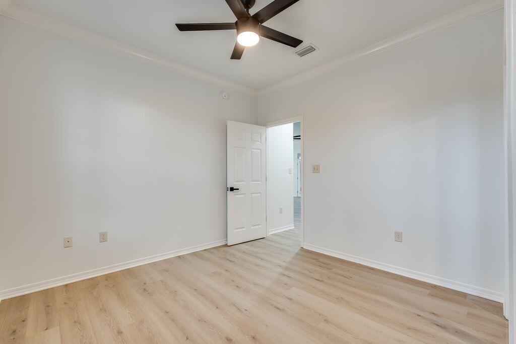 AVALON BEACH ESTATES - Residential