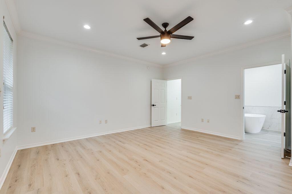 AVALON BEACH ESTATES - Residential