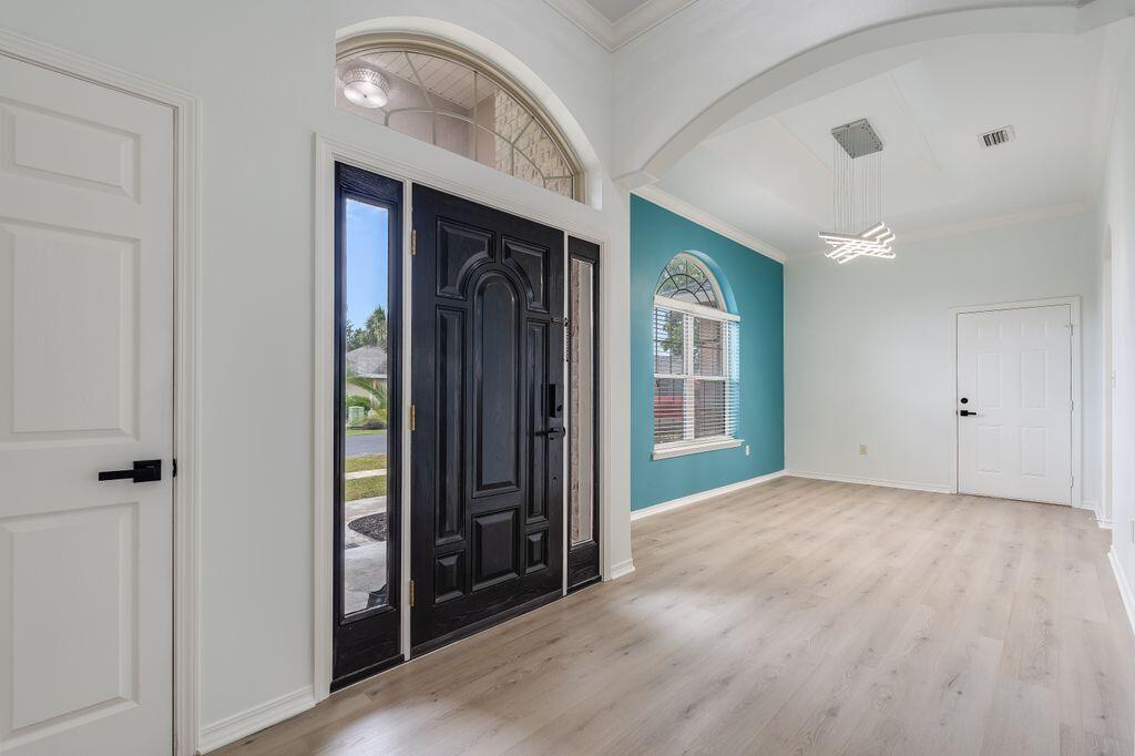 AVALON BEACH ESTATES - Residential