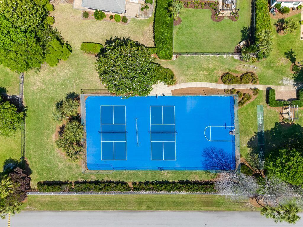 AVALON BEACH ESTATES - Residential