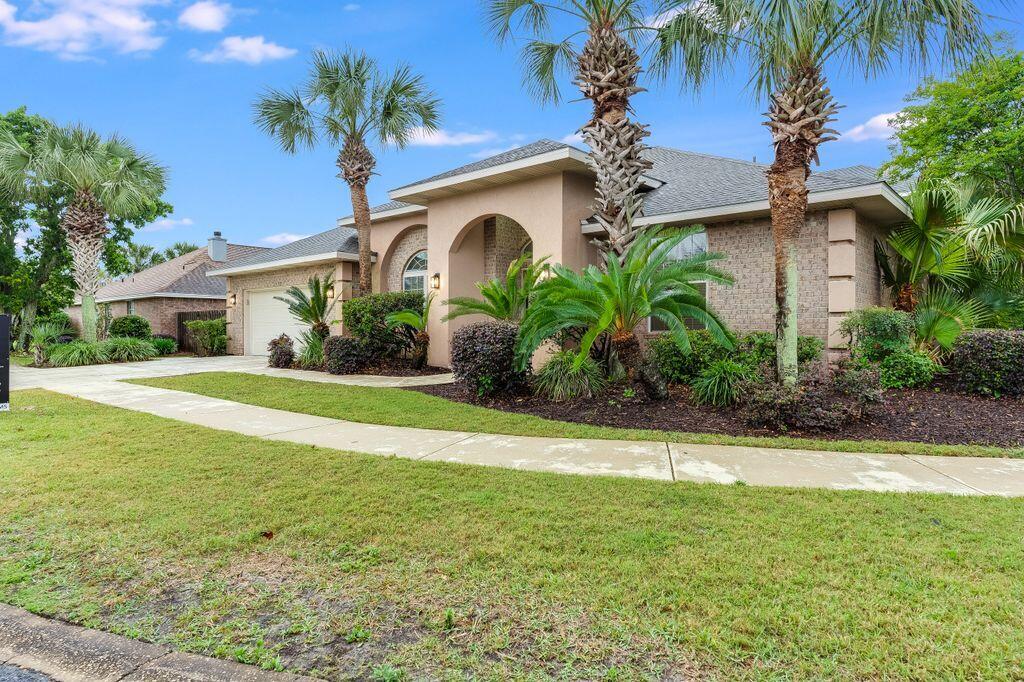 AVALON BEACH ESTATES - Residential