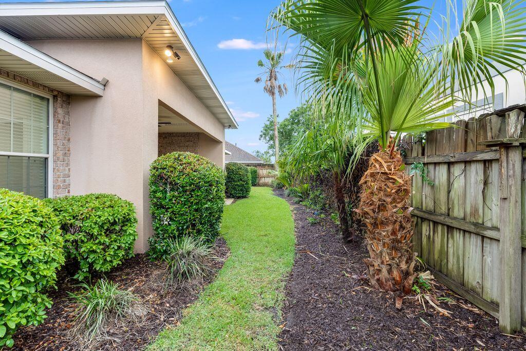 AVALON BEACH ESTATES - Residential