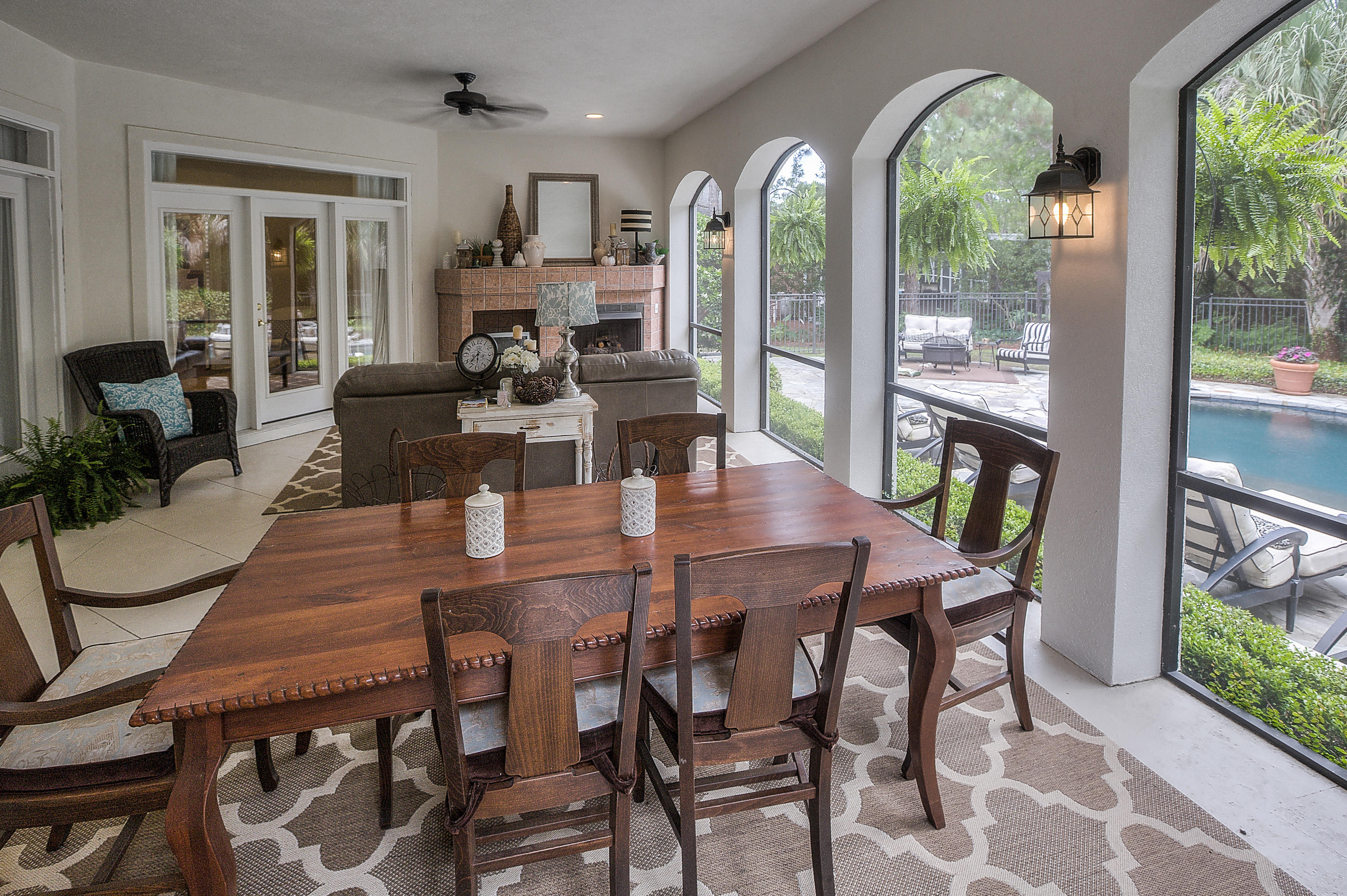 KELLY PLANTATION - Residential