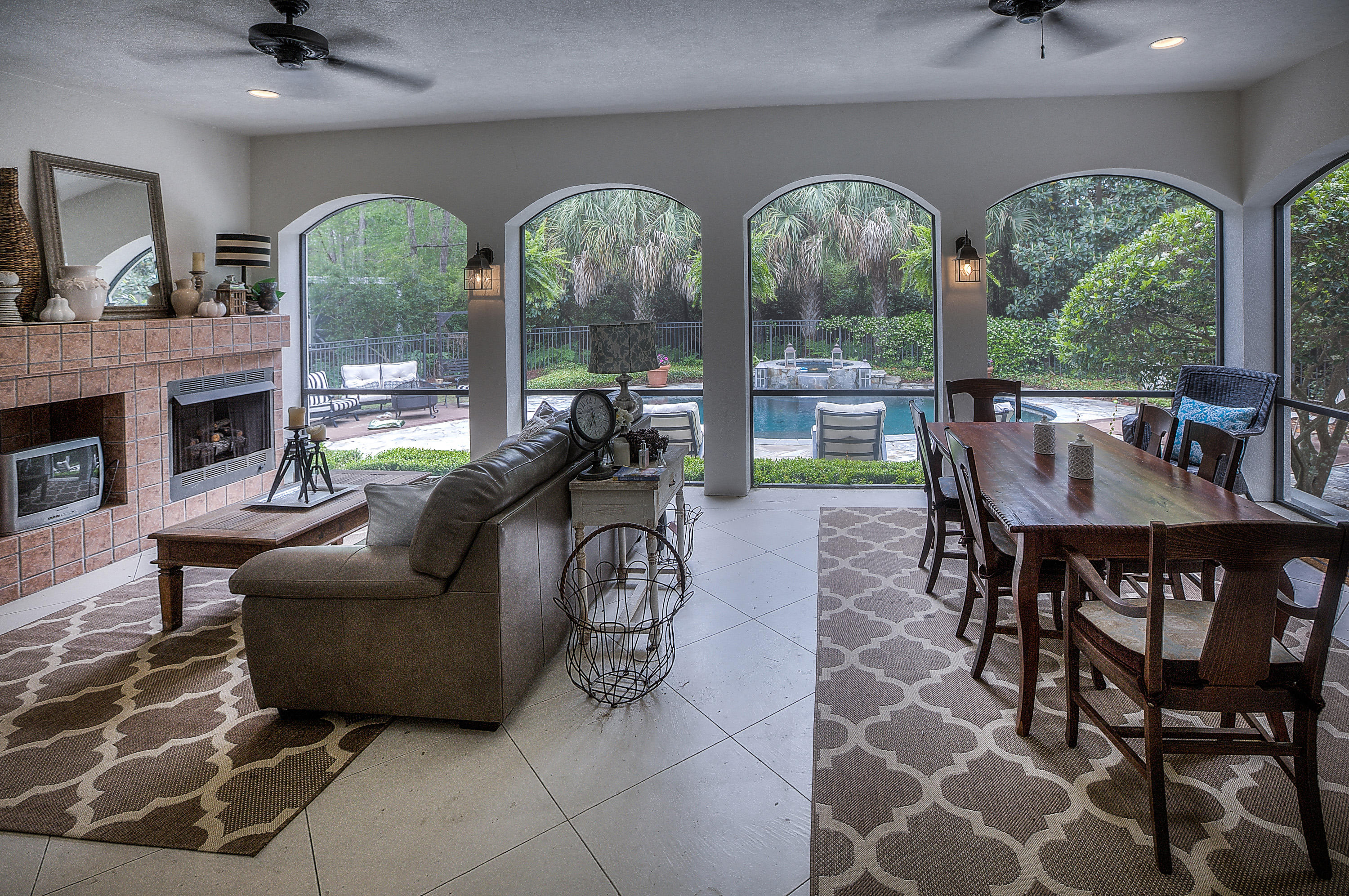 KELLY PLANTATION - Residential