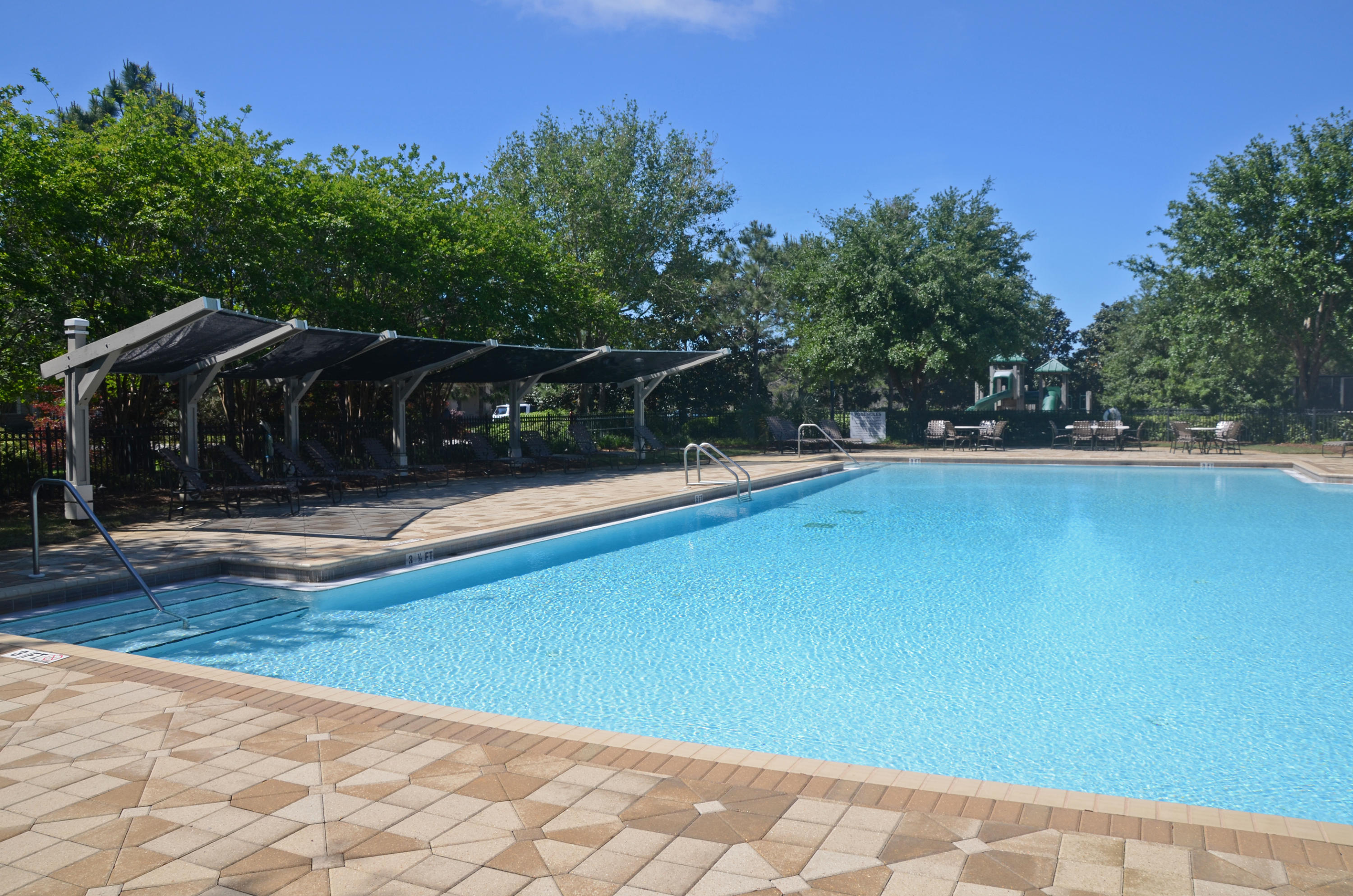 KELLY PLANTATION - Residential