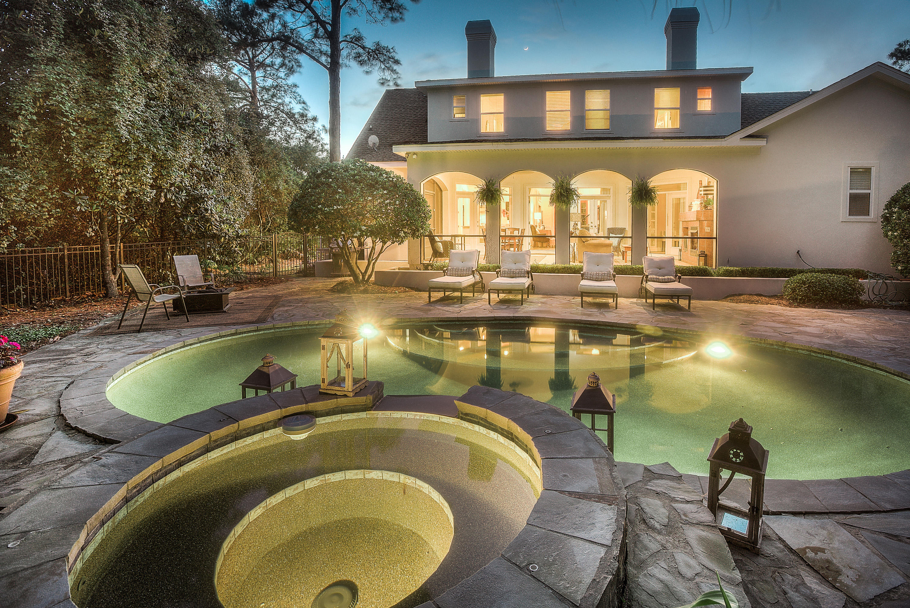 KELLY PLANTATION - Residential