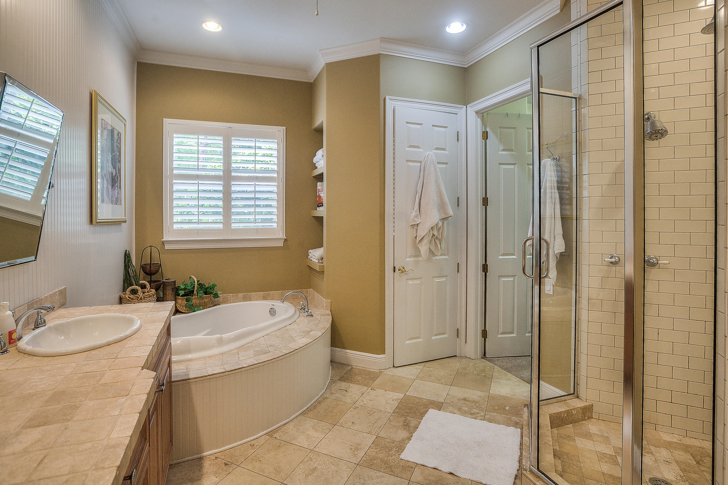 KELLY PLANTATION - Residential