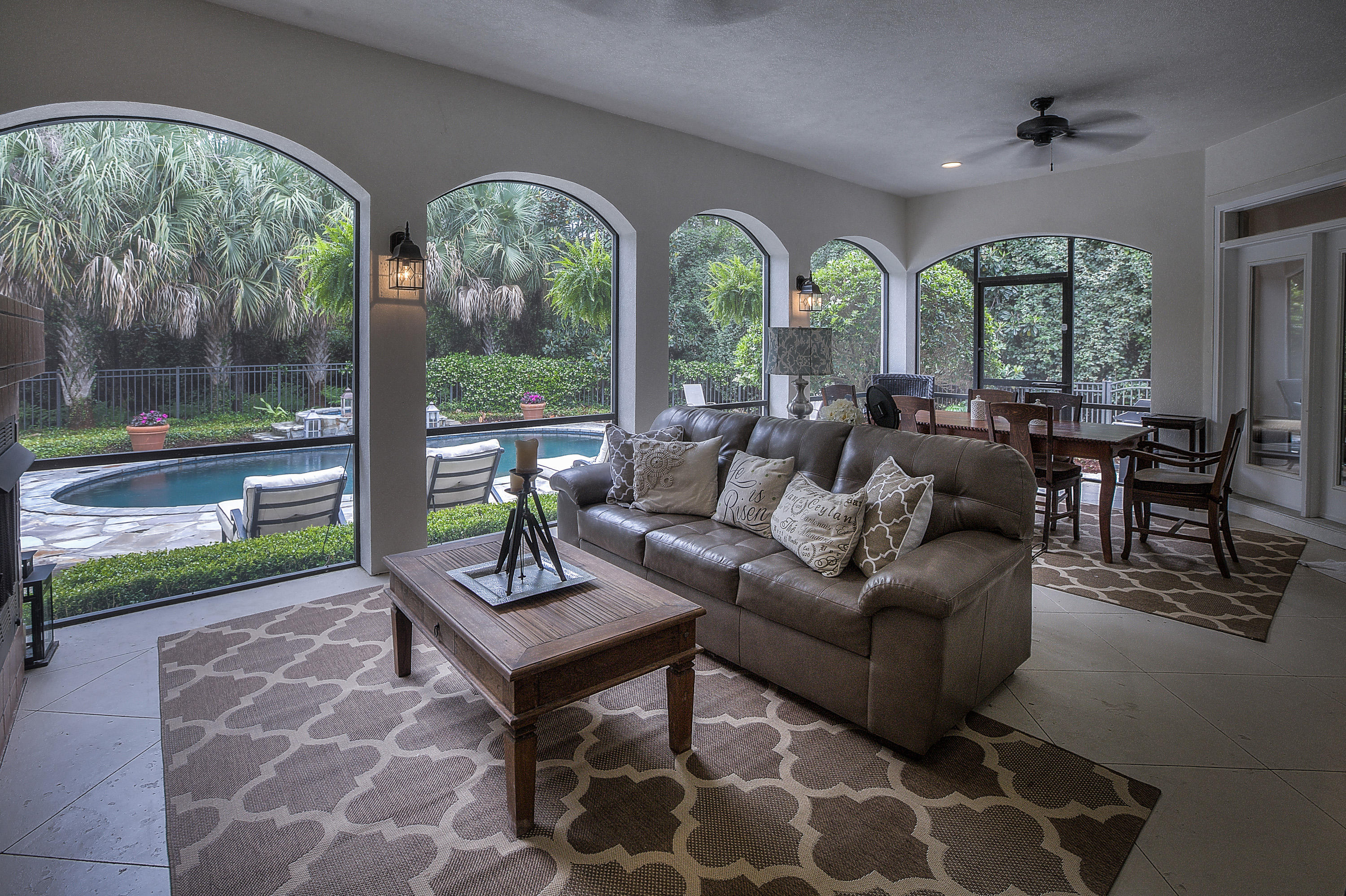 KELLY PLANTATION - Residential