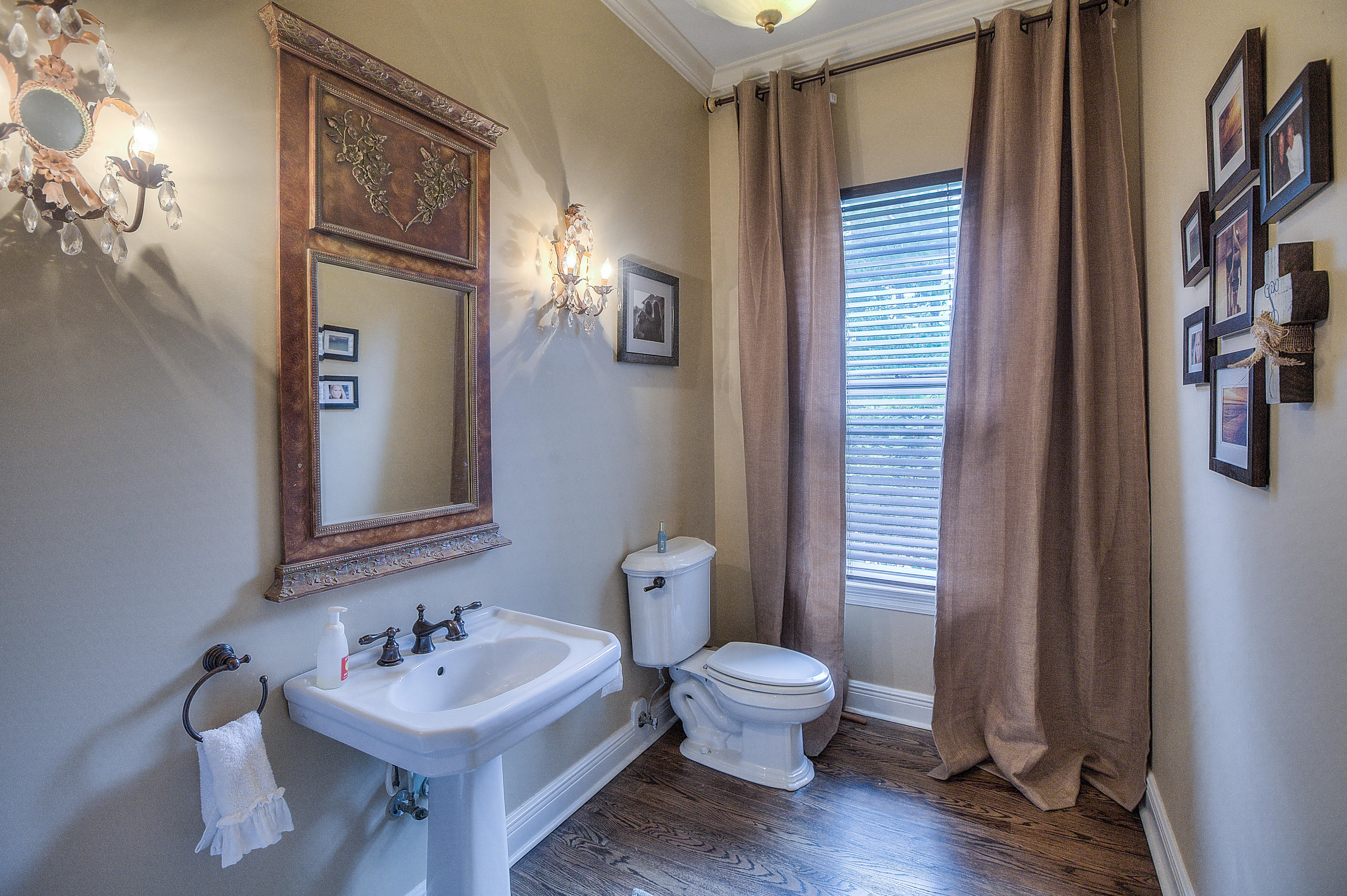 KELLY PLANTATION - Residential