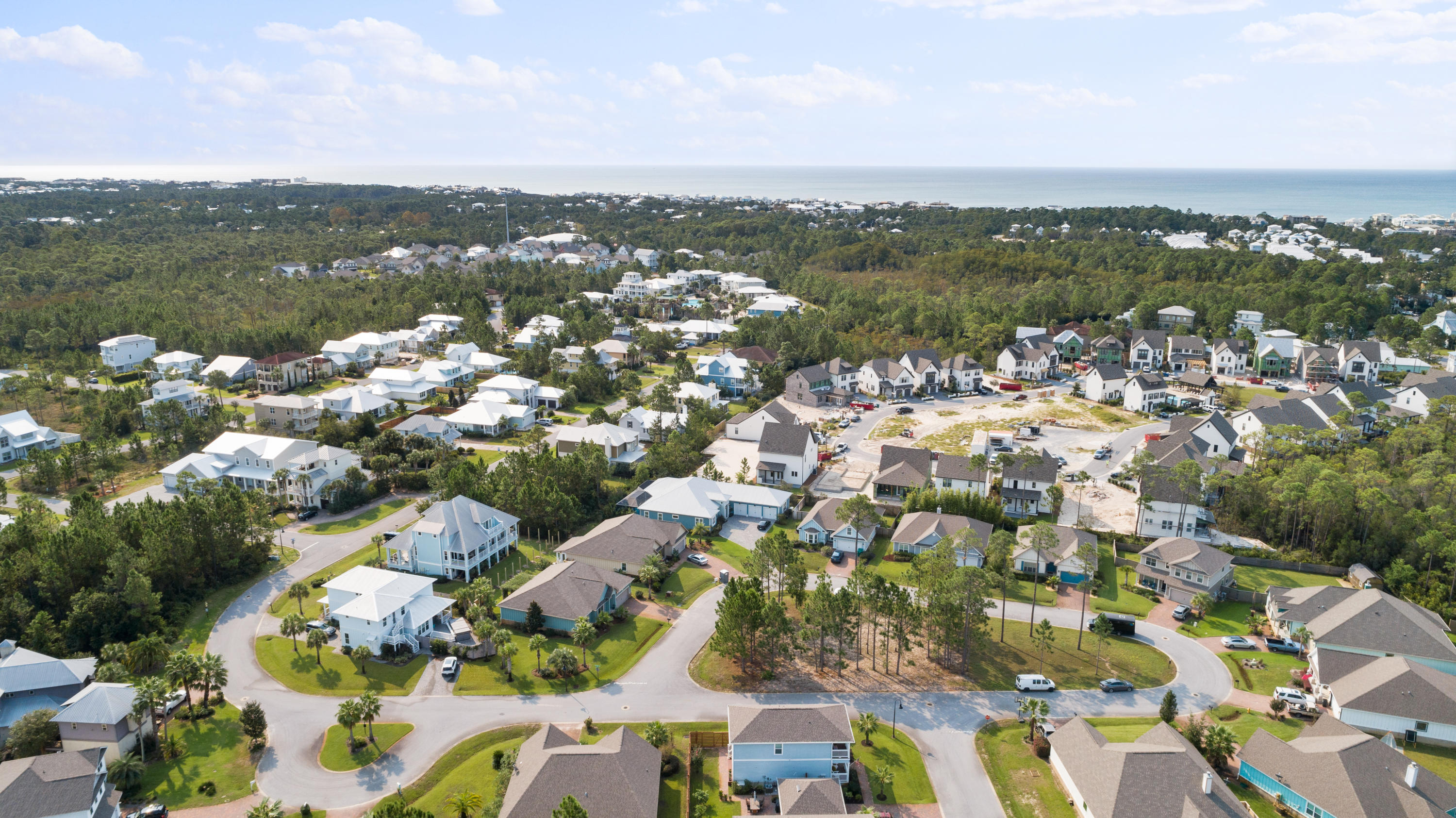 CYPRESS BREEZE PLANTATION - Residential