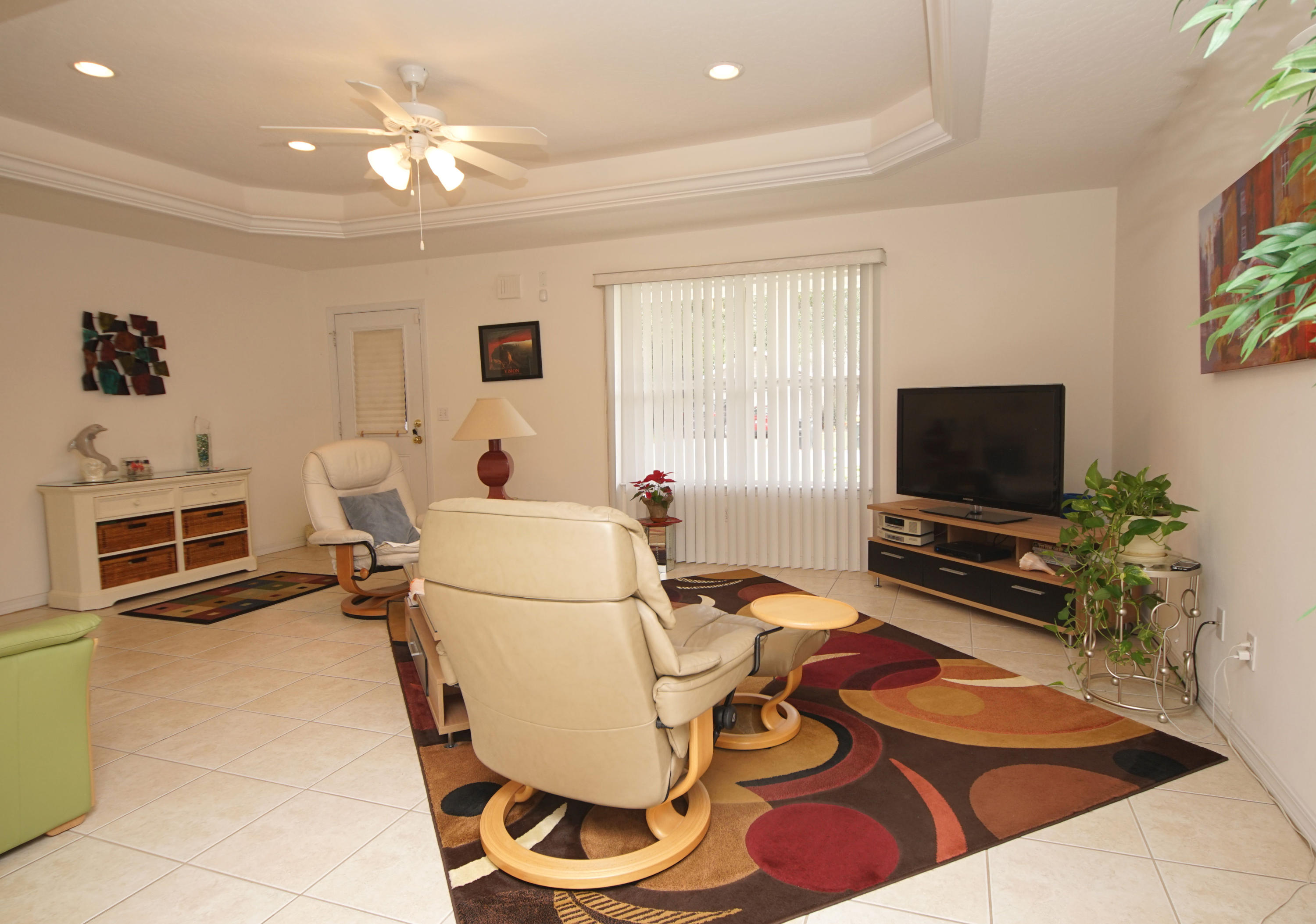 ELLIOTTS POINT - Residential