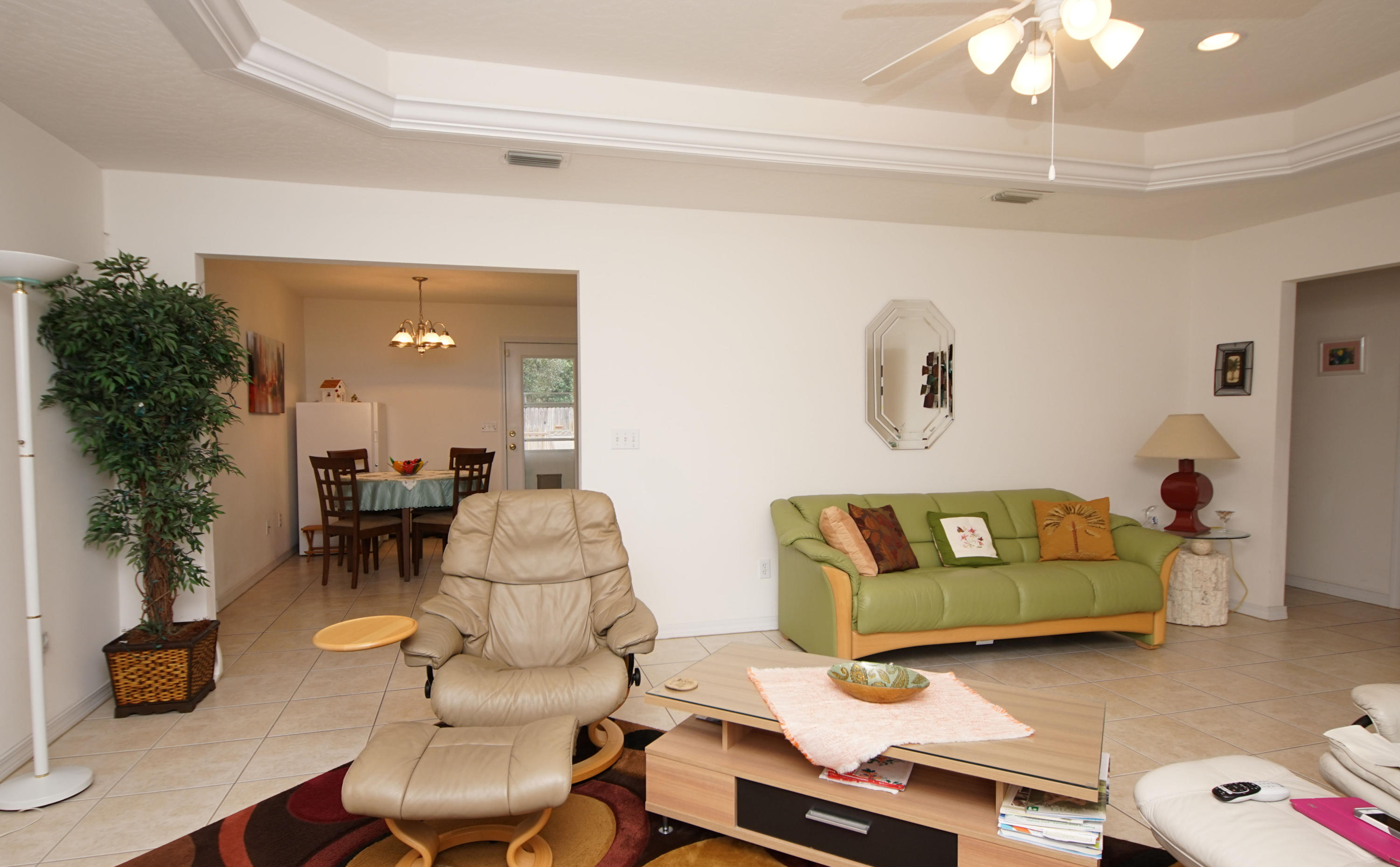 ELLIOTTS POINT - Residential