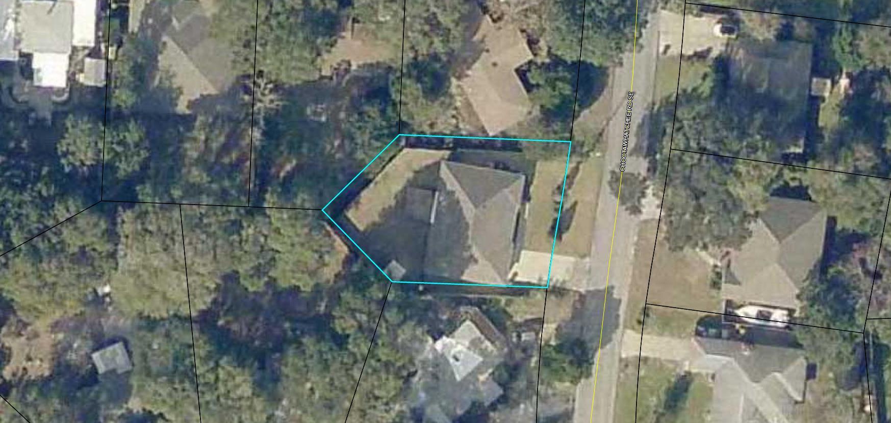 ELLIOTTS POINT - Residential