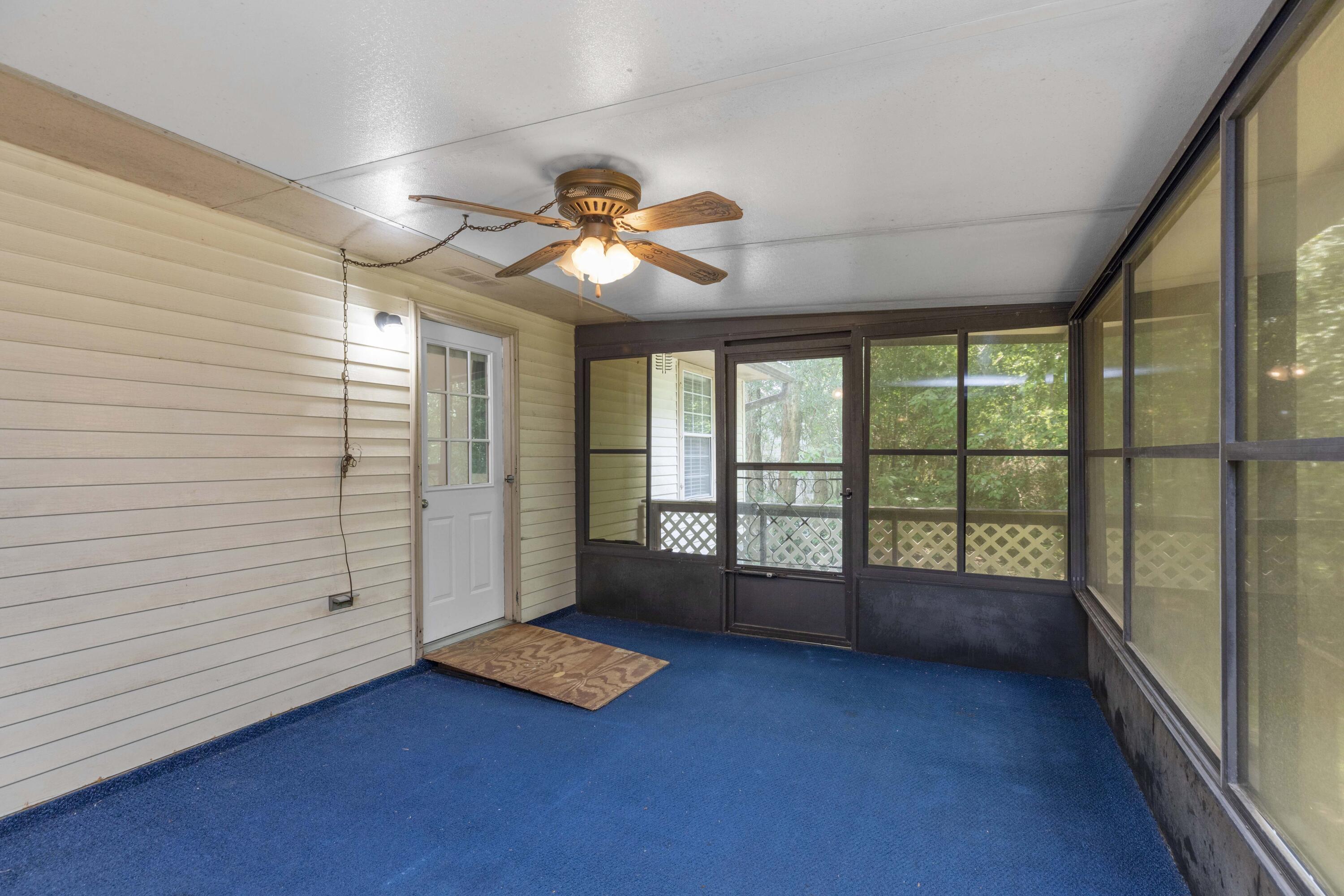 JACK KENNEDY 1ST ADD LOT 3 BLK 5 - Residential Lease