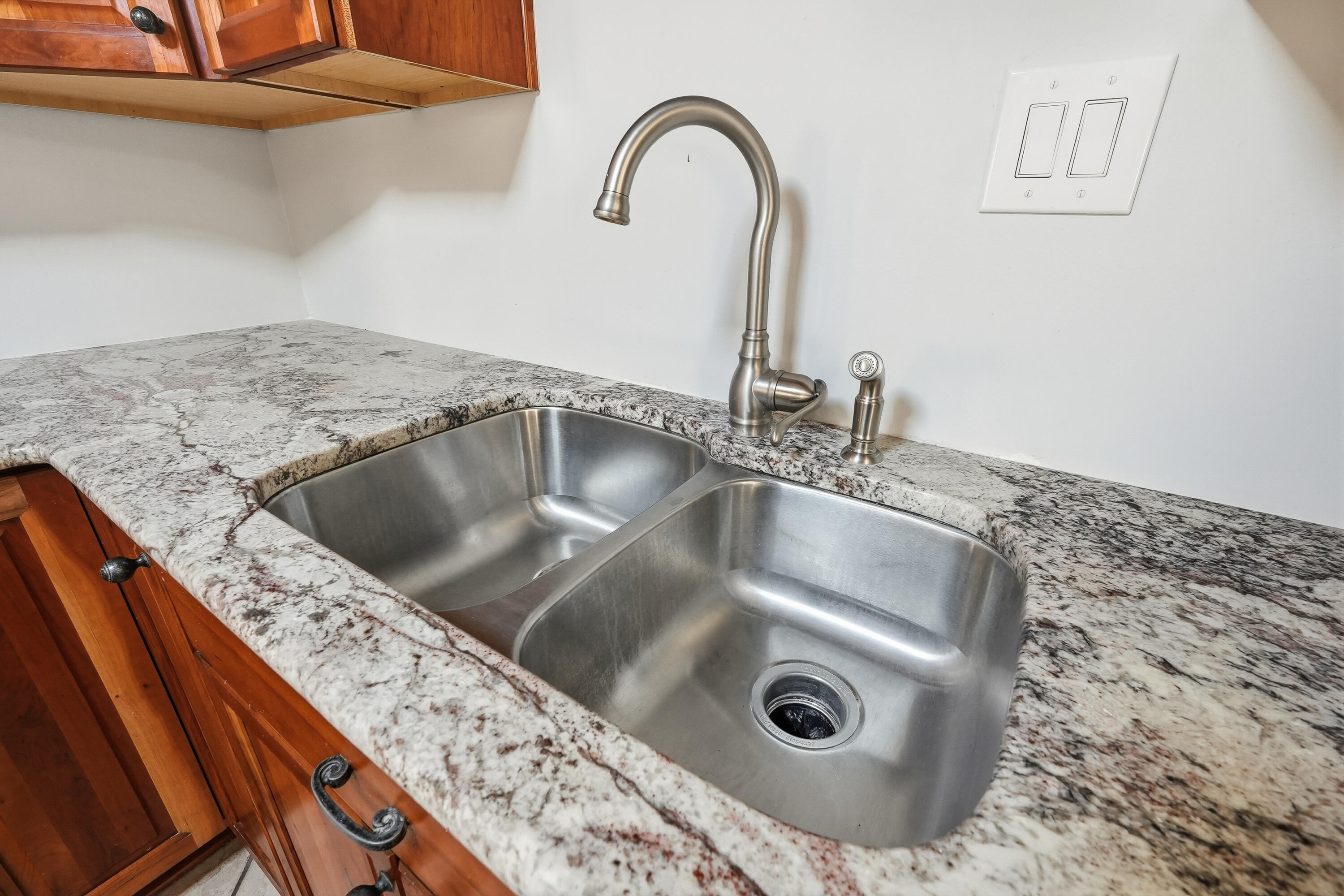 LEOTA MILLER - Residential Lease