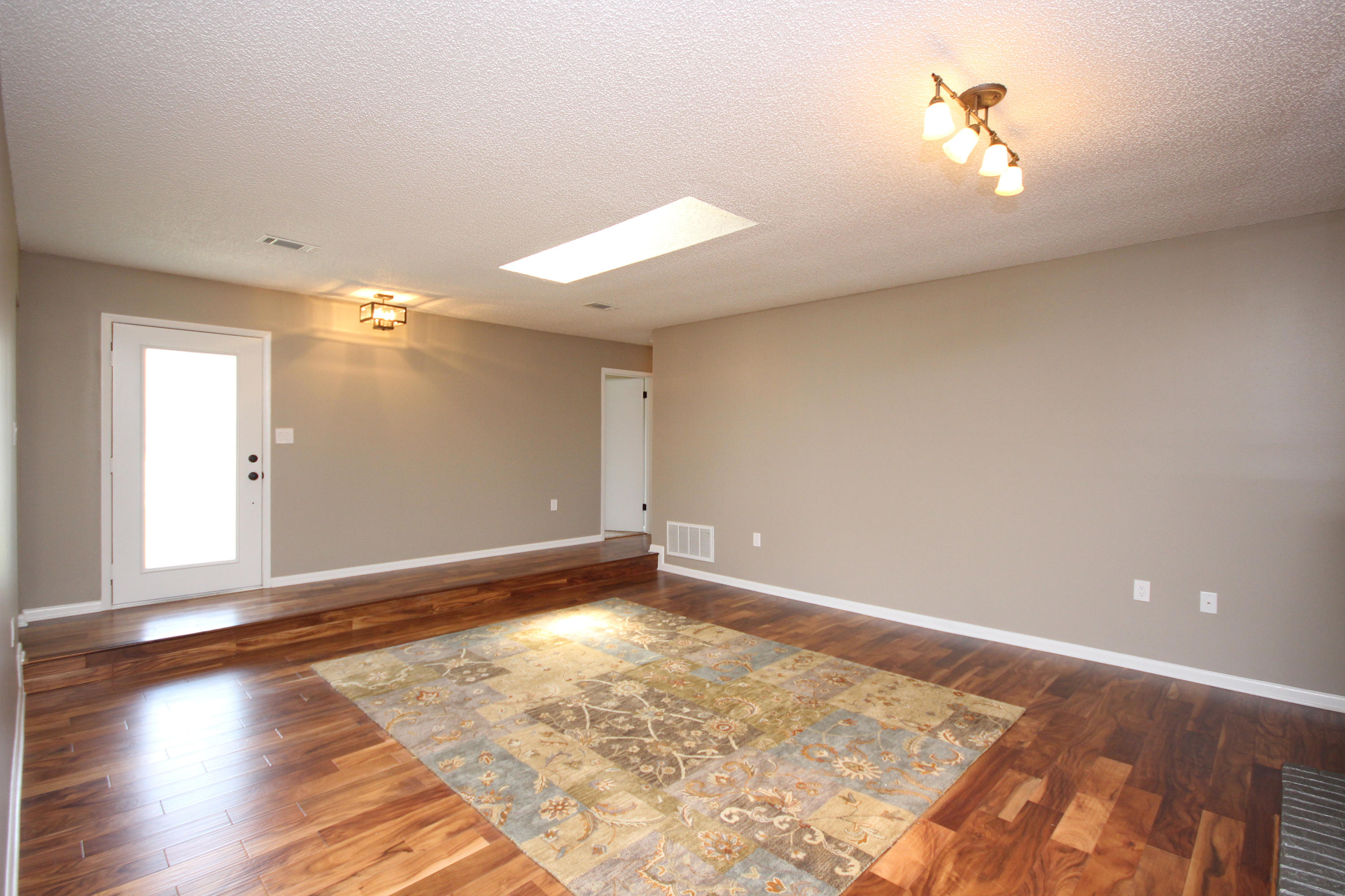 GABLE ESTATES - Residential