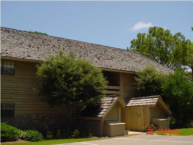Located in the gated community of Seascape Golf and Tennis Resort,remodeled, upstairs unit overlooks the golf course. Ammenities abound with swimming pools, tennis courts and golfing, Walk to the beautiful beaches in minutes. Vaulted ceilings and a completely remodeled kitchen, washer and dryer. Come and enjoy this wonderful community. Water, sewer and basic cable are included in the rent. Call for an appointment.
