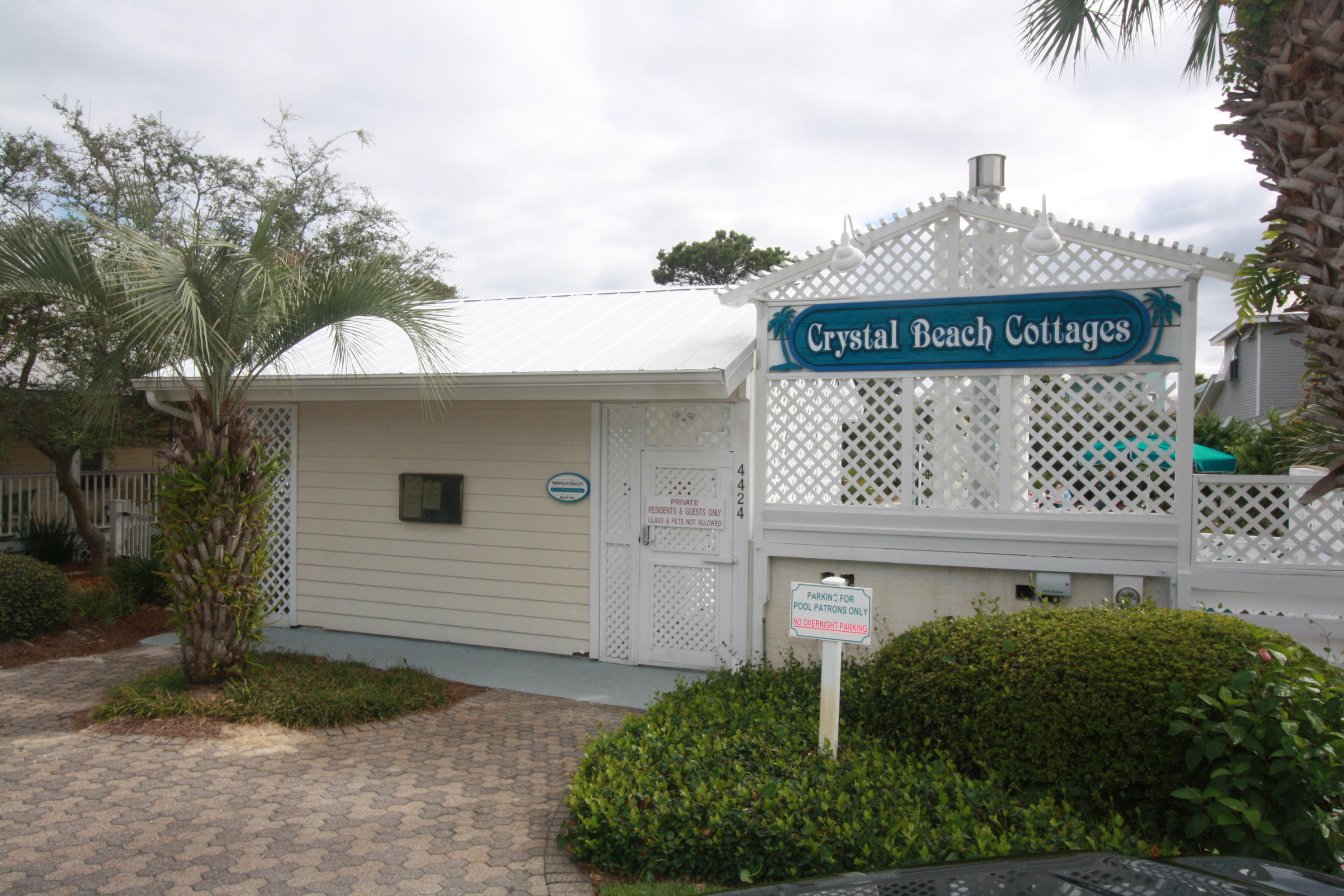 CRYSTAL BEACH COTTAGES PH 2 - Residential