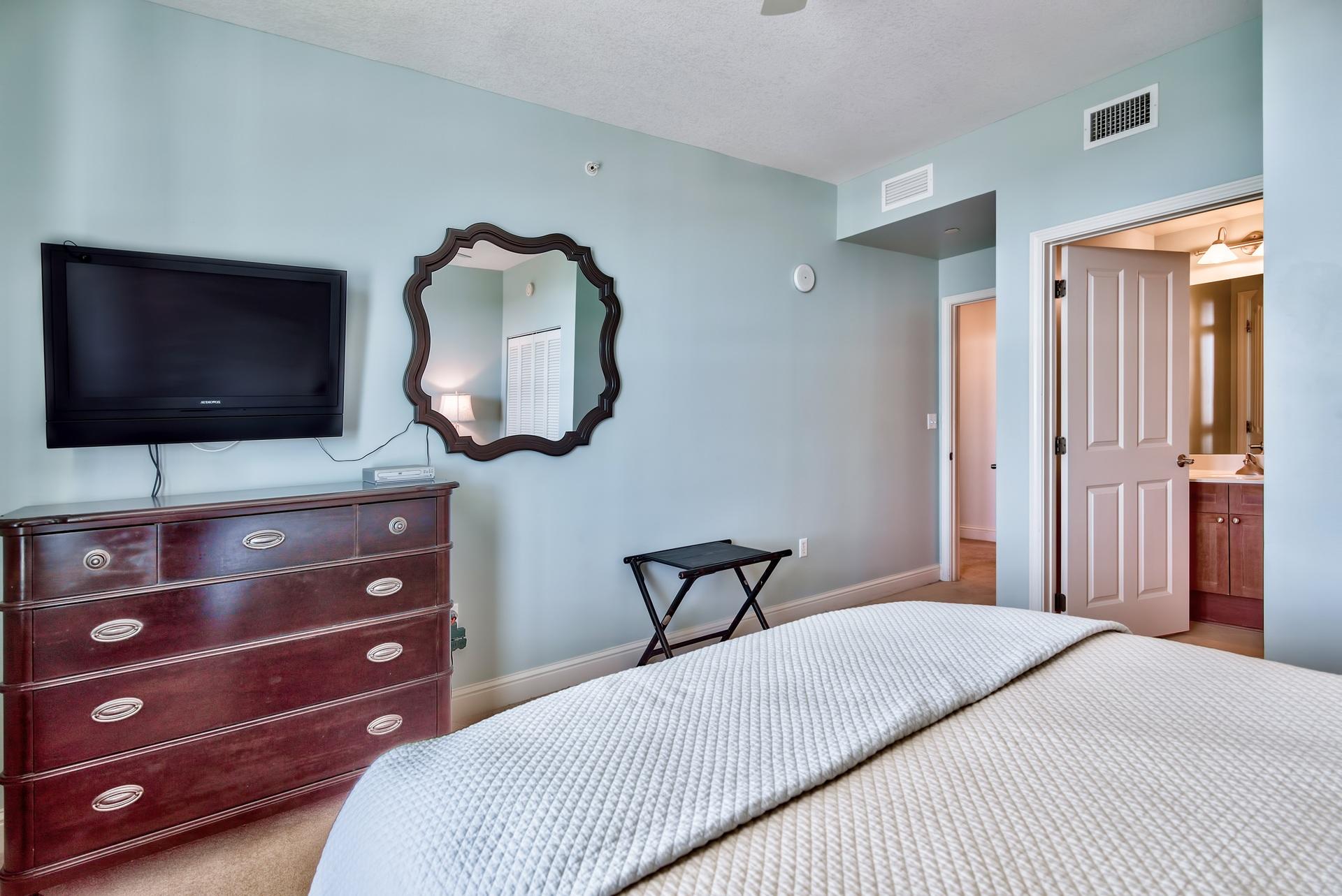 Aqua Beachside Resort - Residential