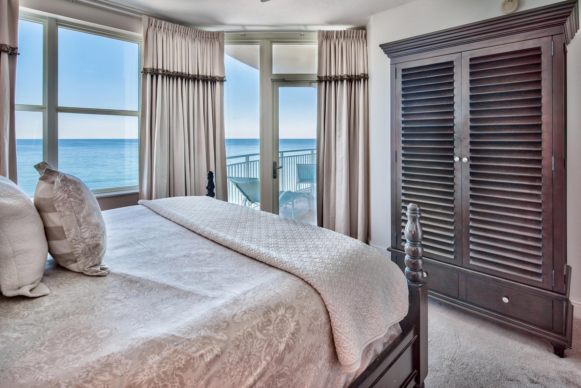 Aqua Beachside Resort - Residential