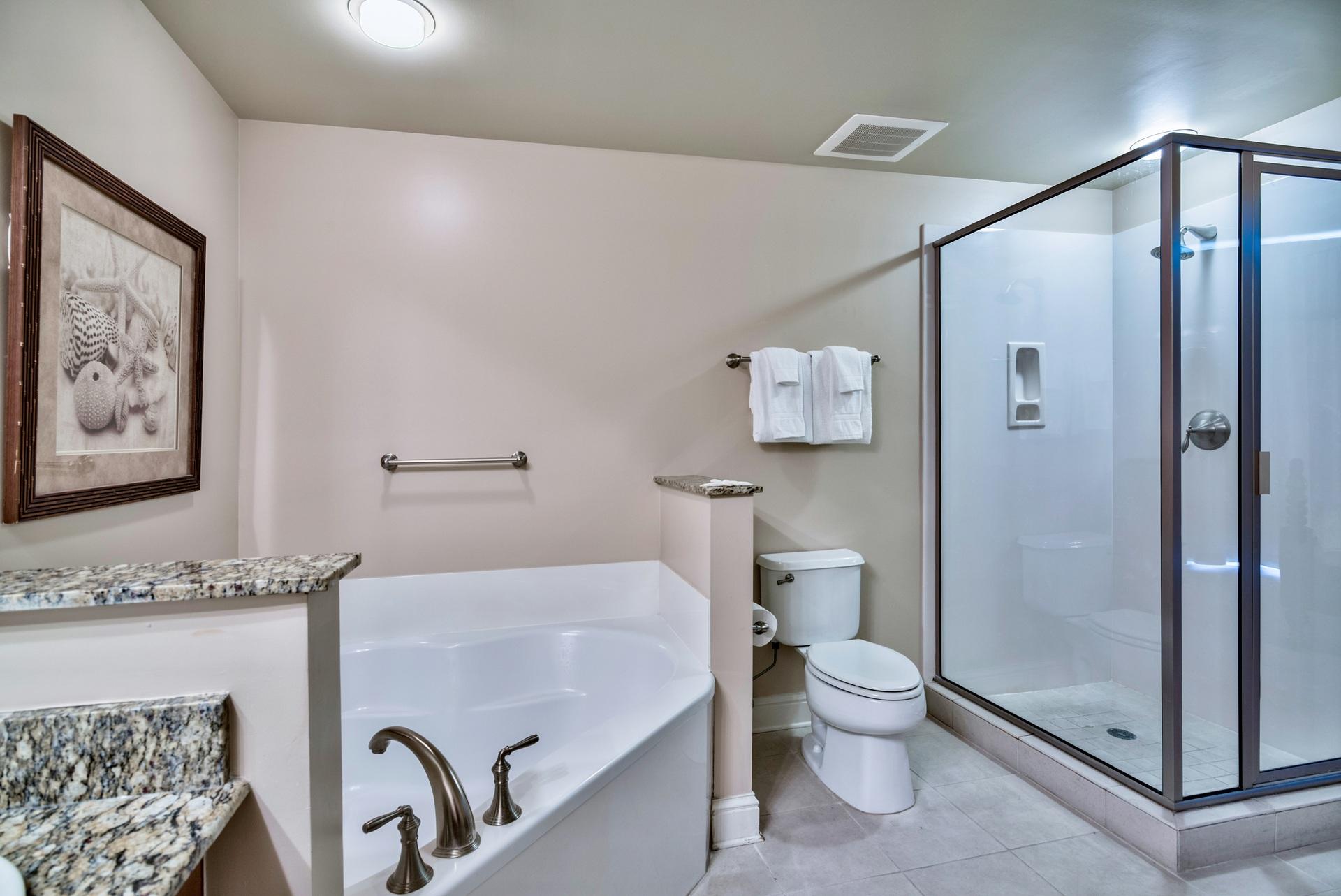 Aqua Beachside Resort - Residential