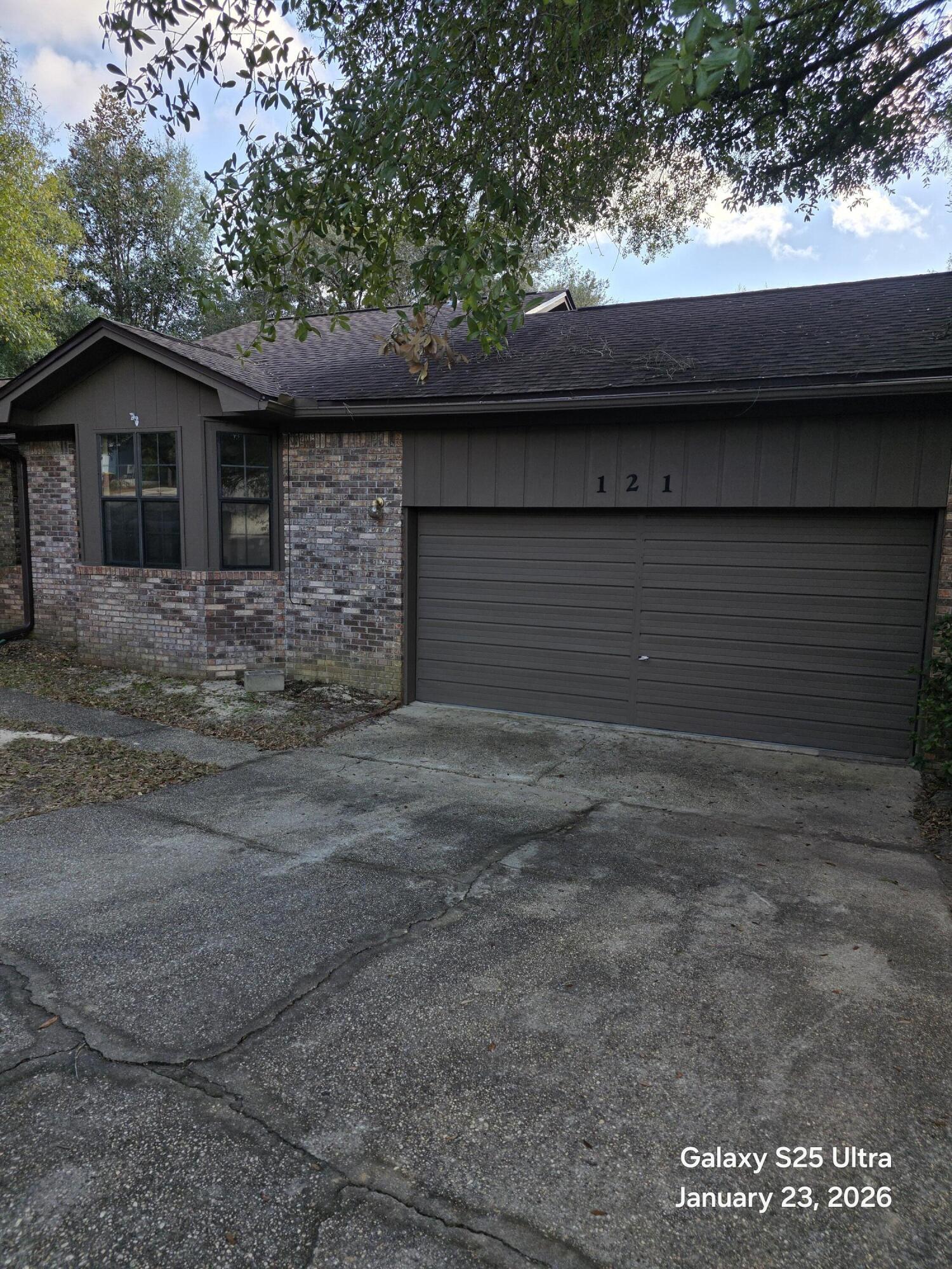 RANSOM PINES AMEND - Residential Lease