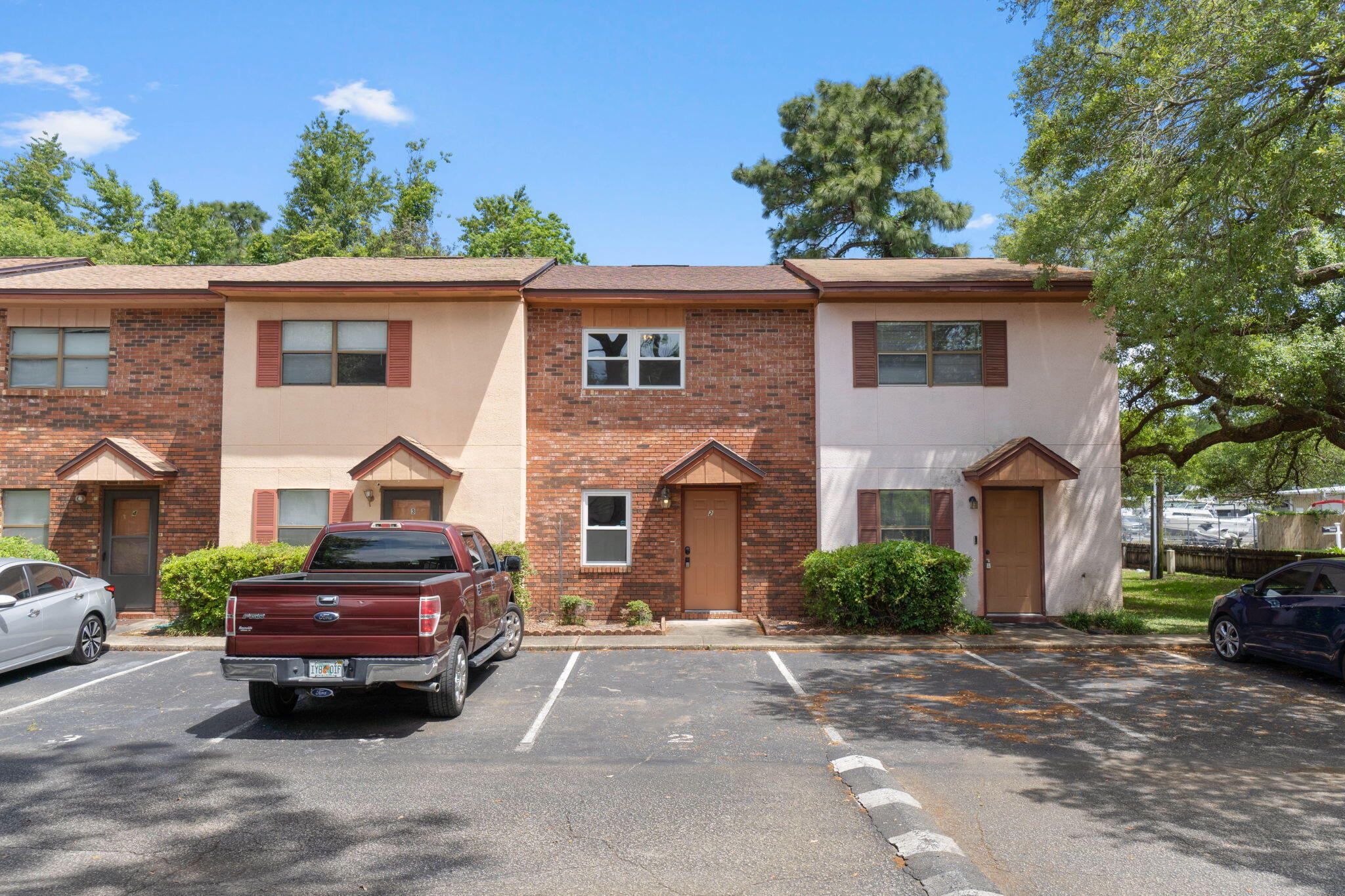 TYNER VILLAS LOT 2 - Residential Lease