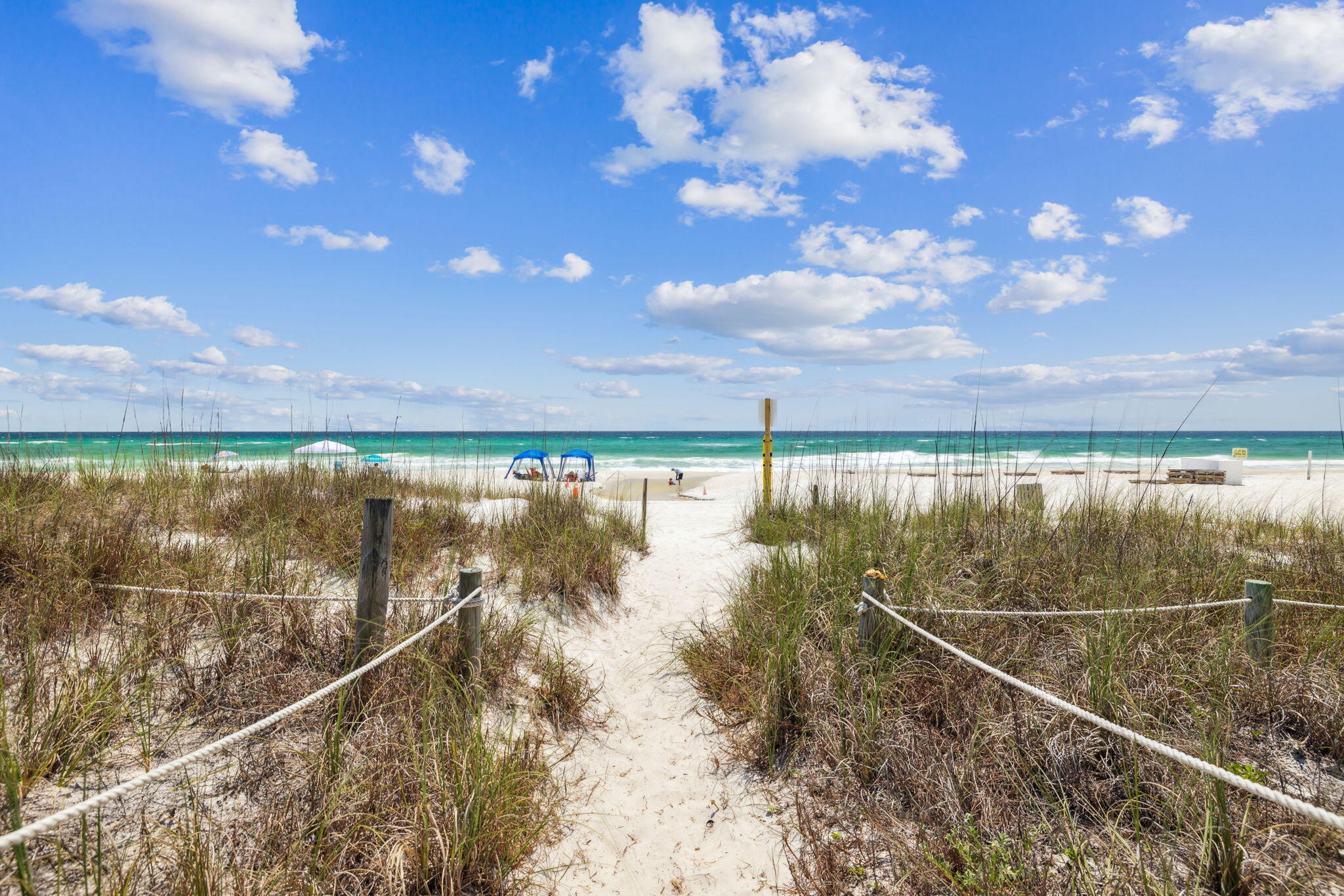 LAGUNA BEACH - Residential