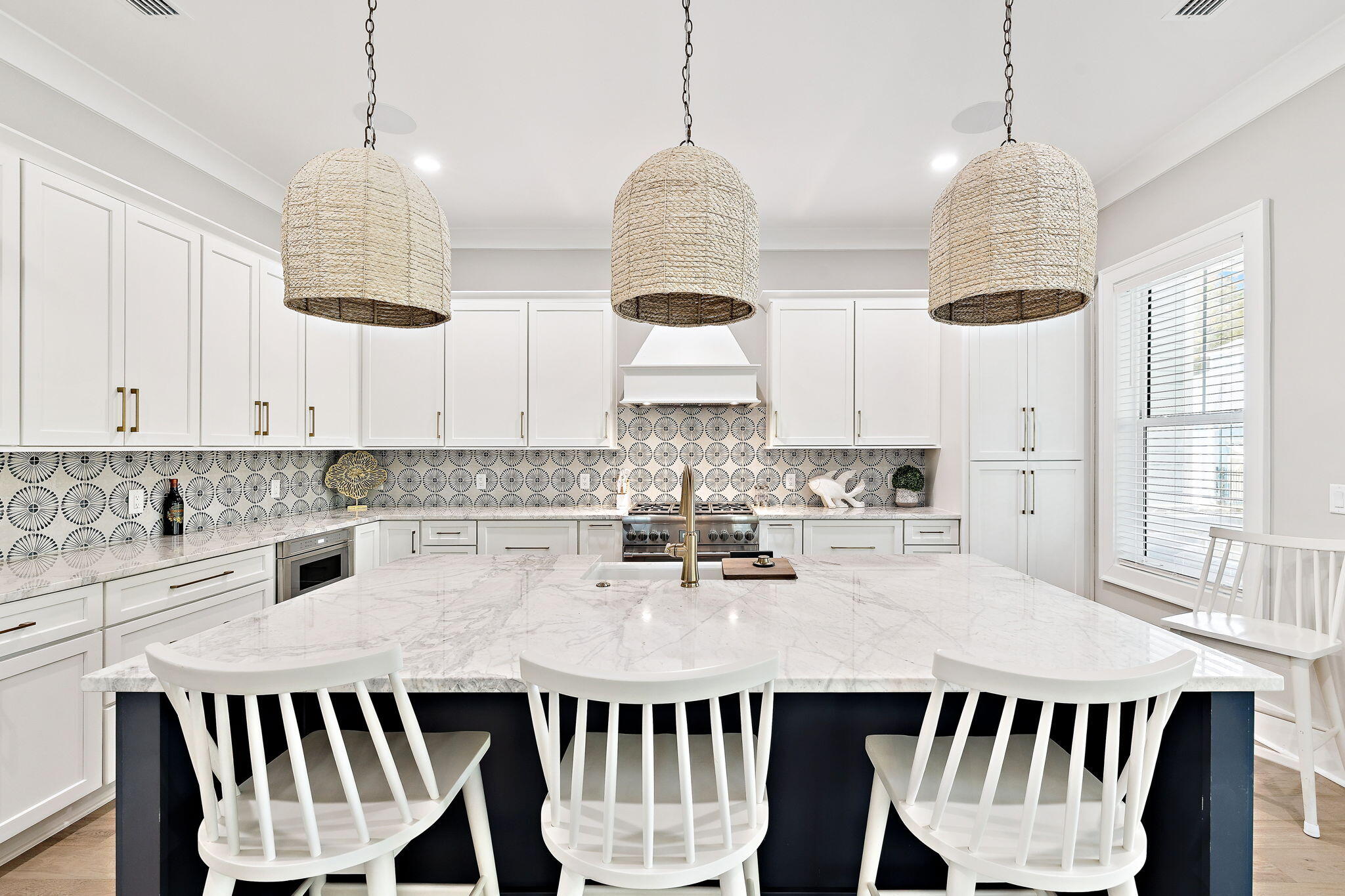 LAGUNA BEACH - Residential