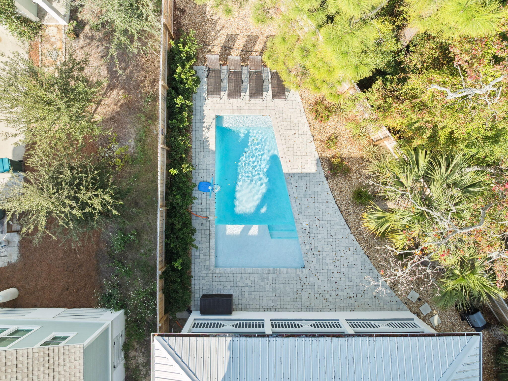 LAGUNA BEACH - Residential