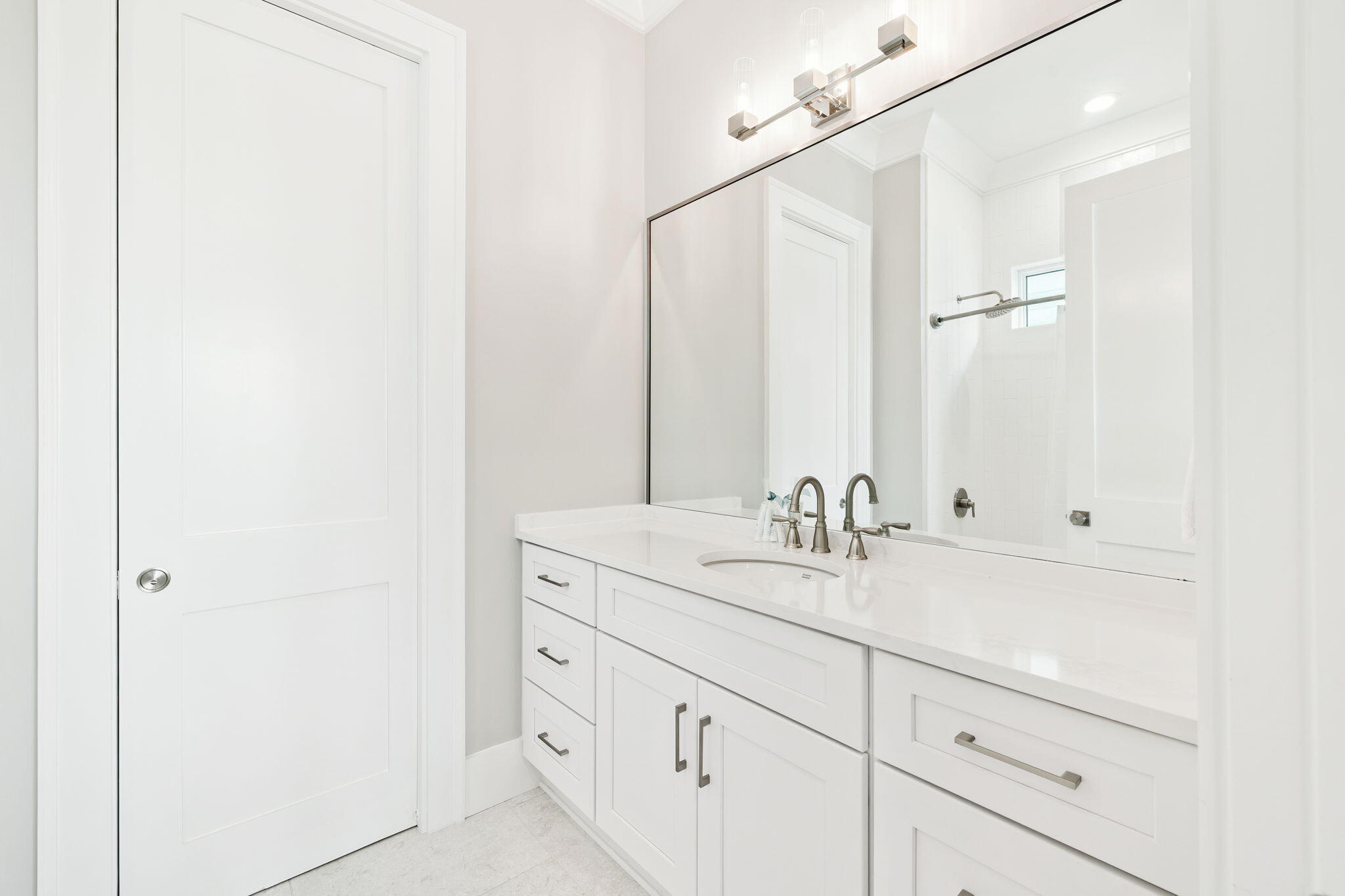 LAGUNA BEACH - Residential