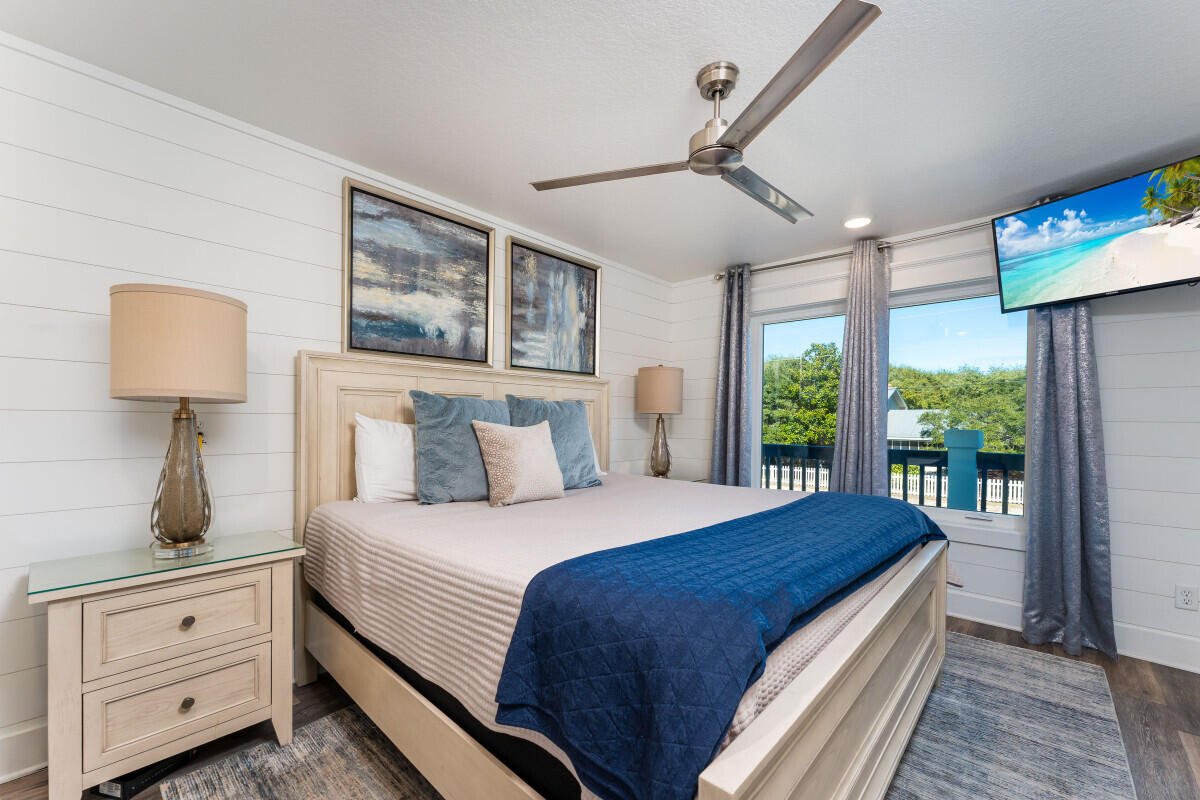 SEA WALK - Residential