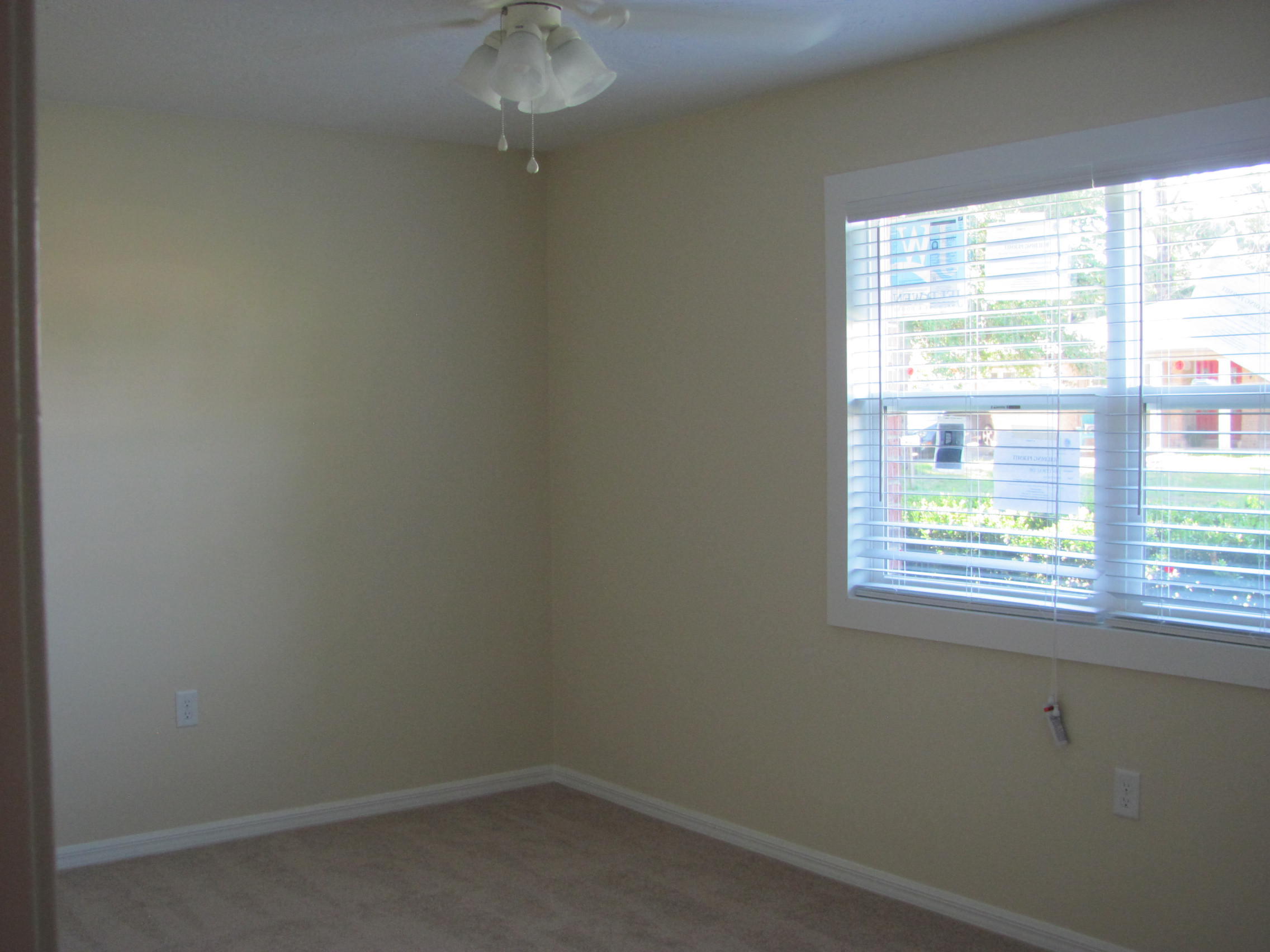 PALM ESTATES UNIT 2 - Residential