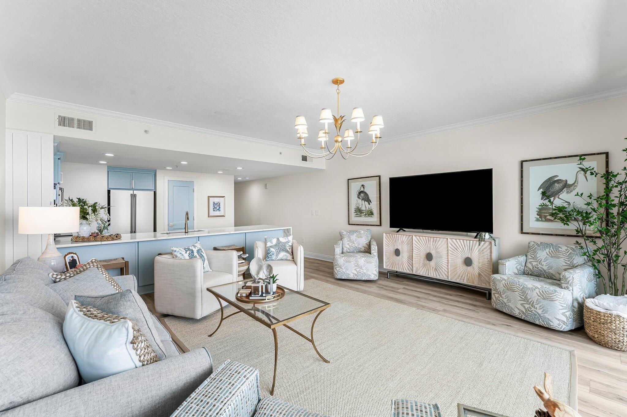 PALAZZO CONDOMINIUM - Residential