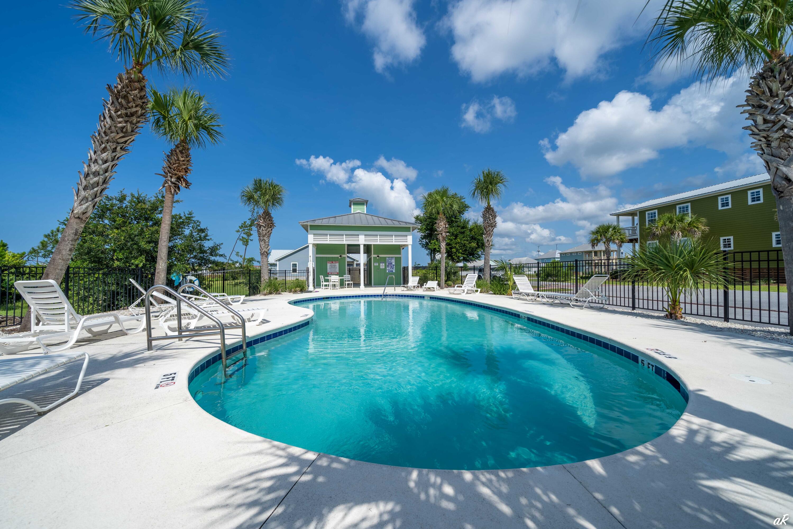 Ocean Plantation - Land