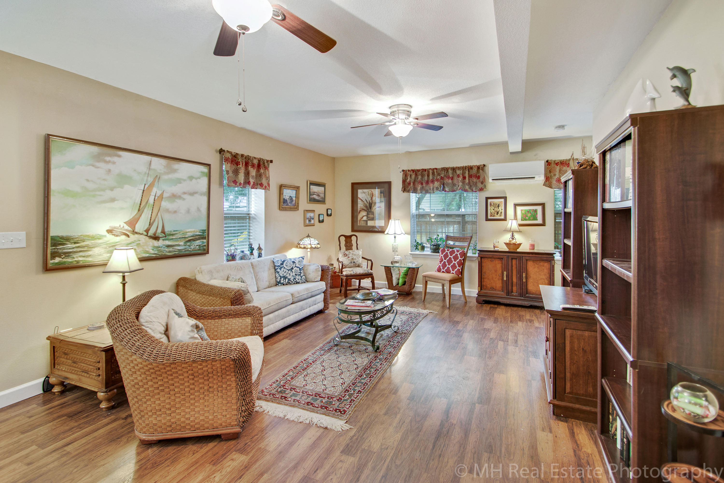 GARNIERS BEACH 2ND - Residential