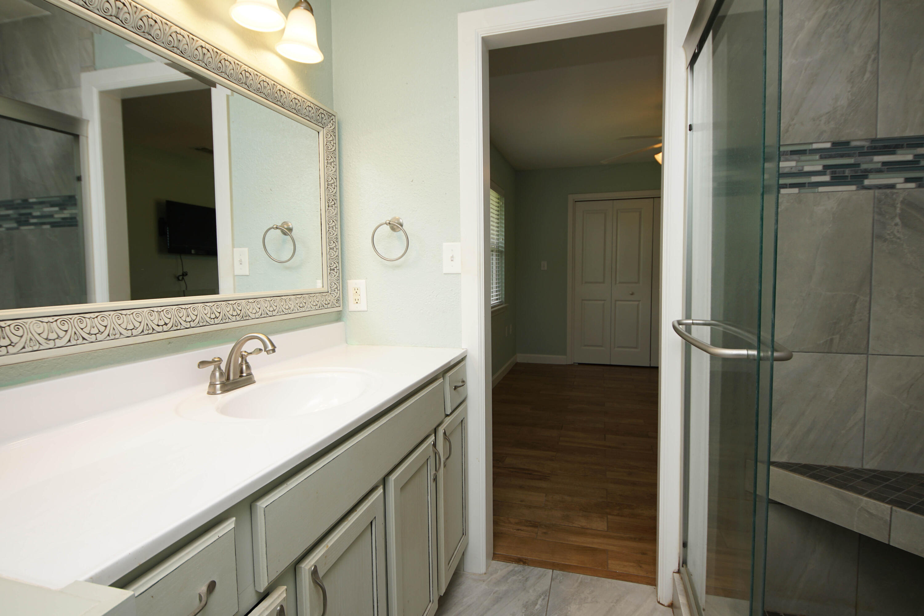 TANGLEWOOD S/D 1ST ADDN - Residential