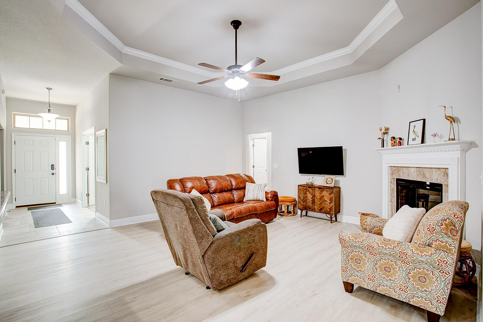 HOMEWOOD EST - Residential