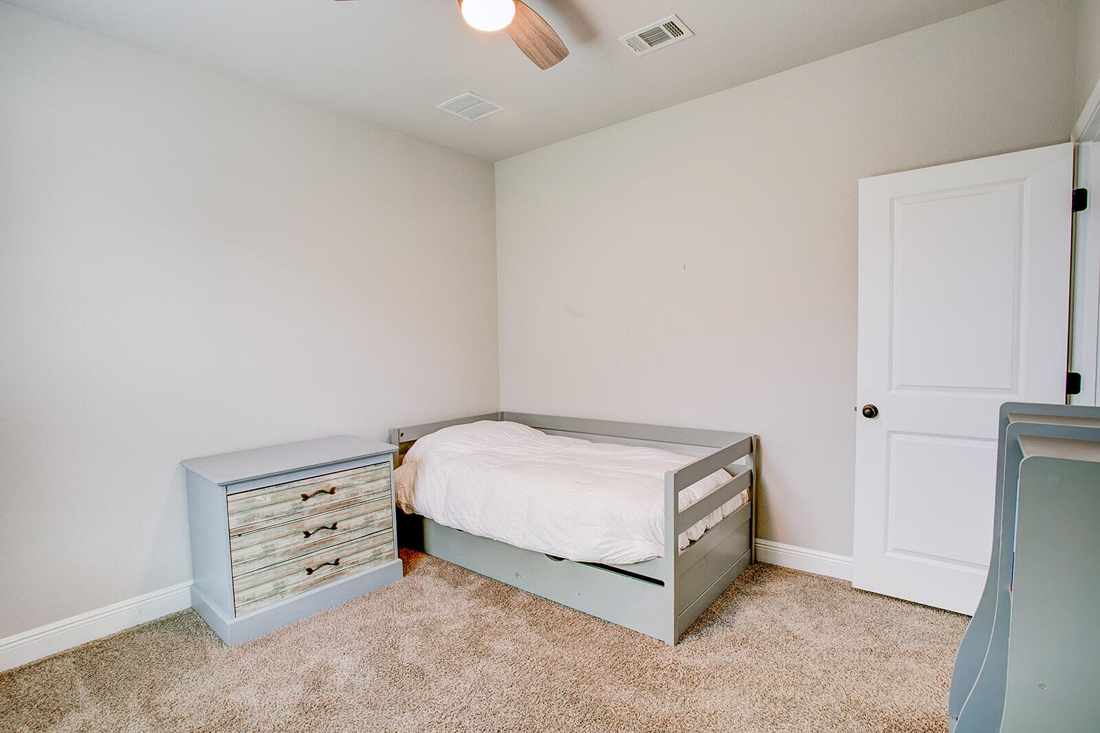 HOMEWOOD EST - Residential