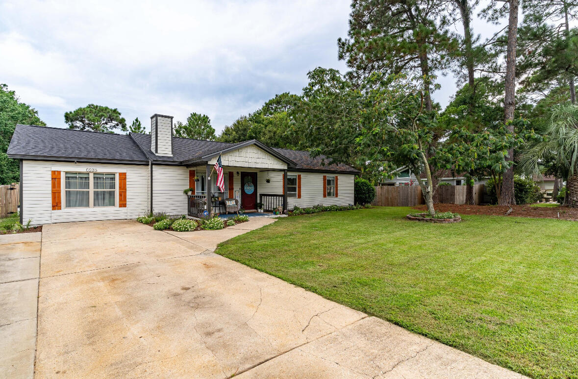 HOLLEY BY THE SEA - Residential
