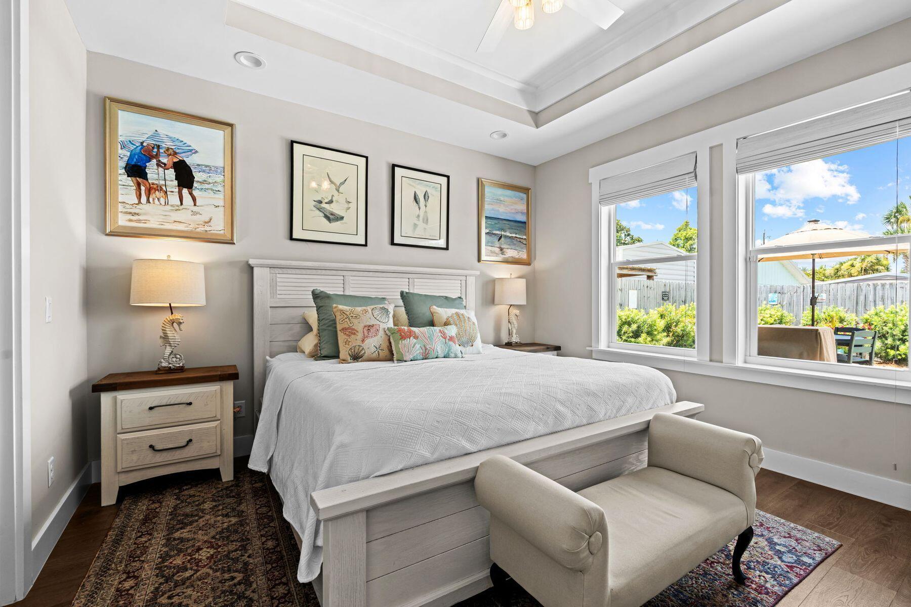 RIVIERA BEACH - Residential